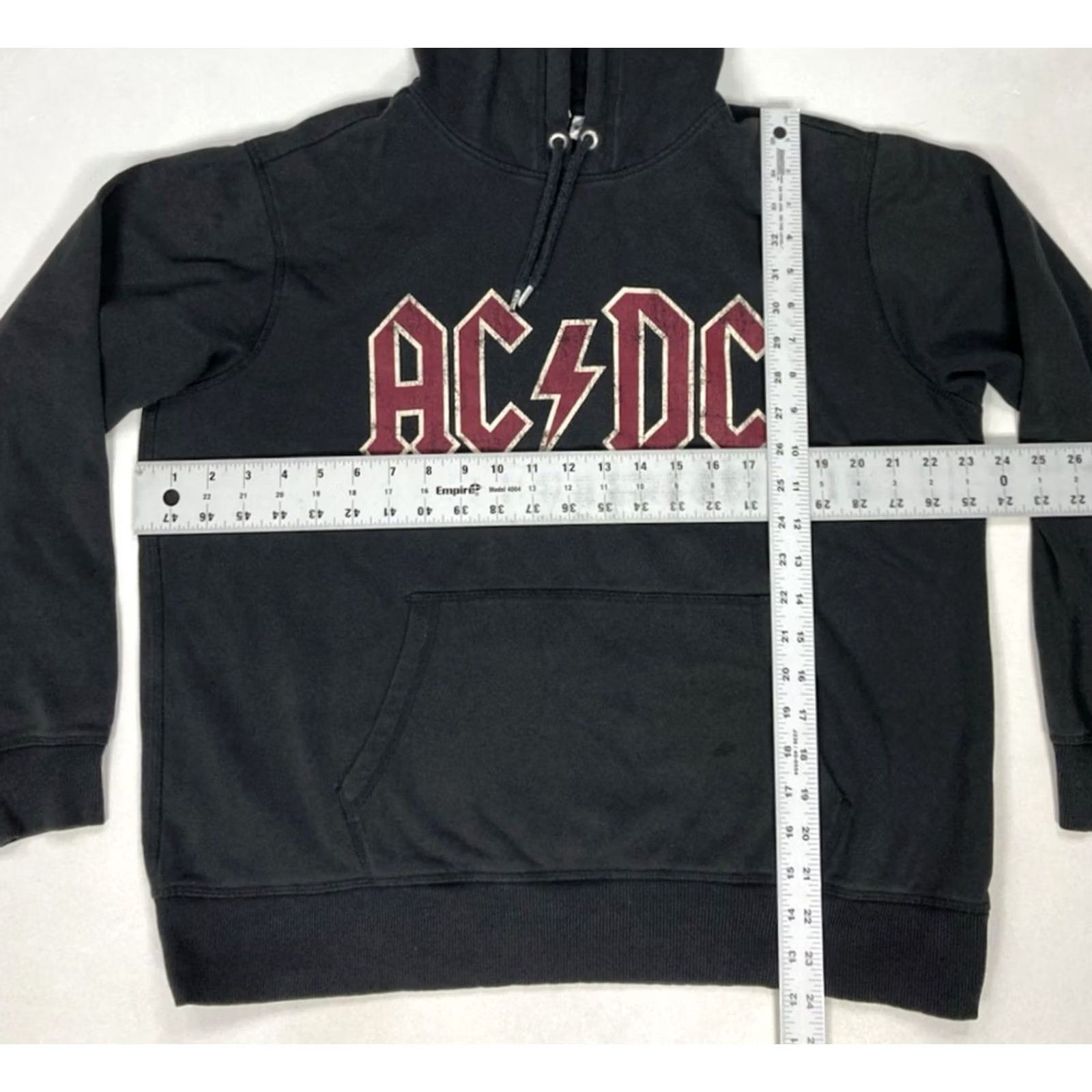 H&M VINTAGE H&M ACDC Back In Black Tour Graphic Pullover Hoodie Women Large Black Music Size L / US 10 / IT 46 - 7 Thumbnail