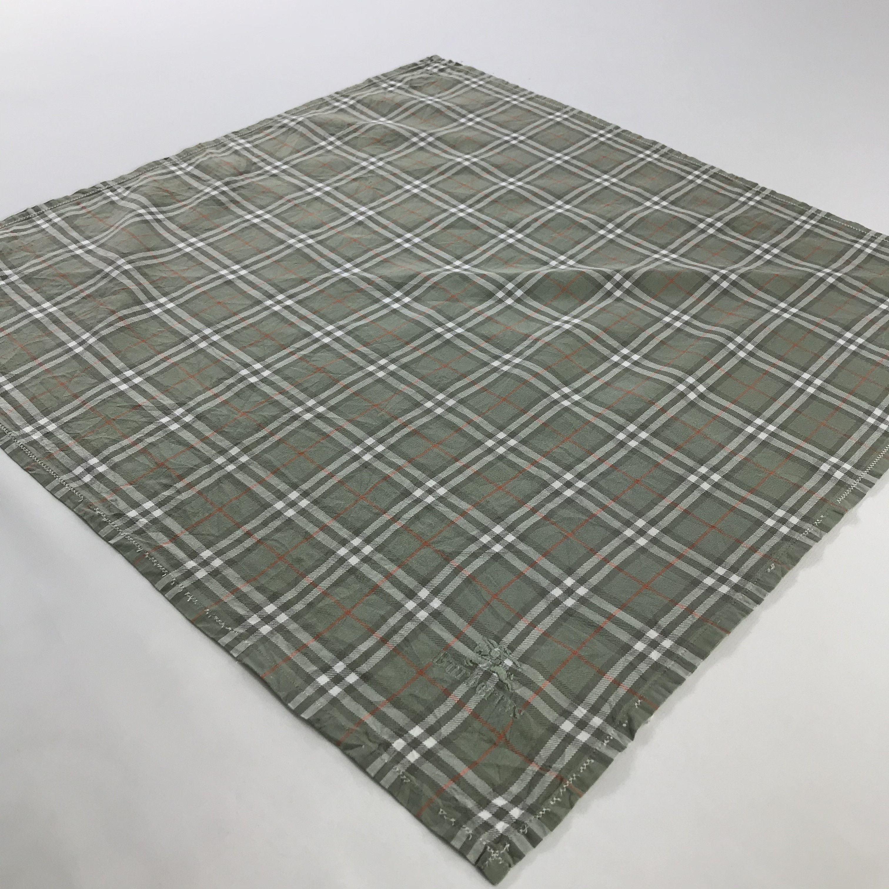 Burberry Burberry Bandana / Handkerchief / Neckerchief - S1110 Size ONE SIZE - 2 Thumbnail