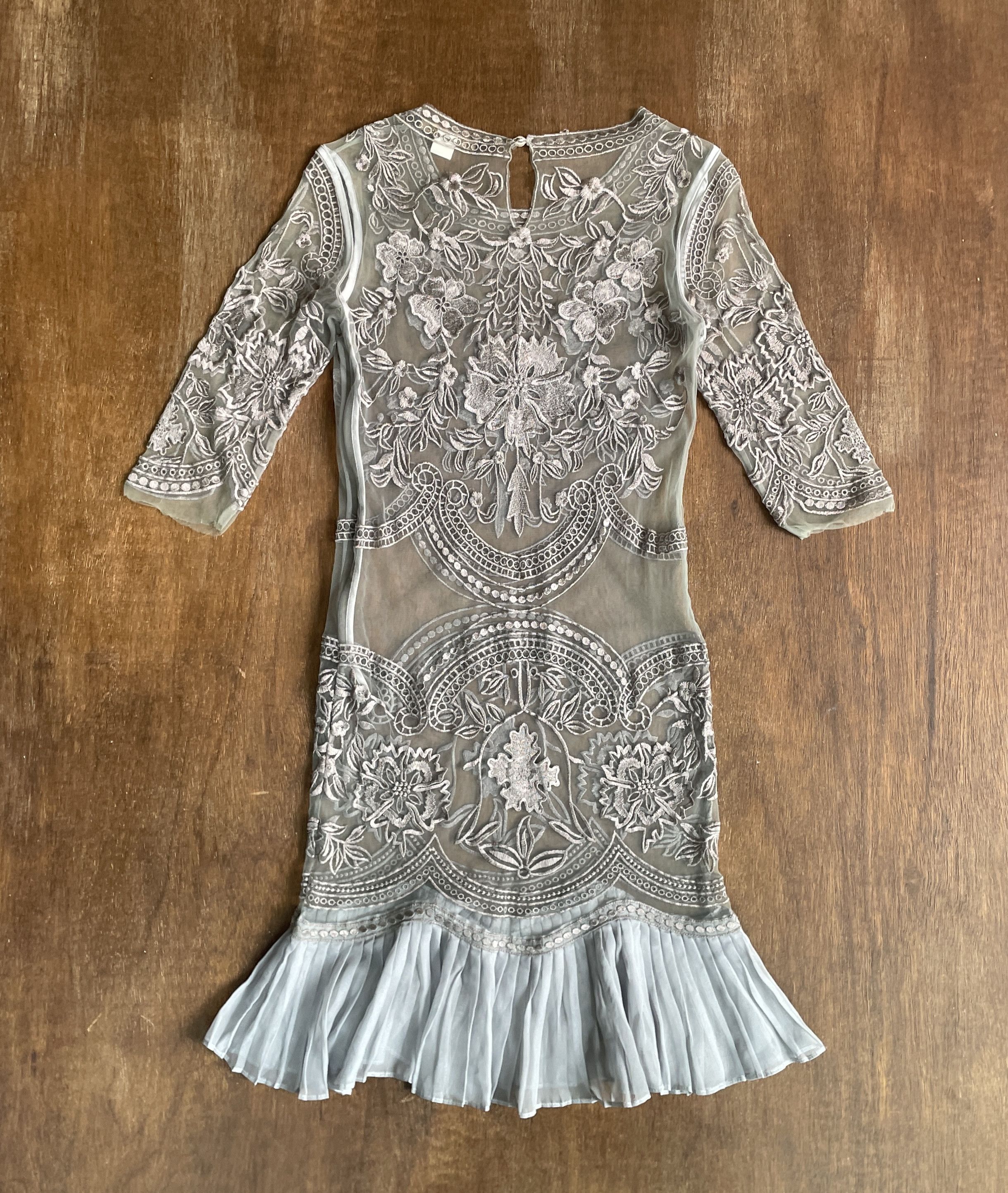 Roberto Cavalli Roberto Cavalli Lace Embroidered Ruffle Hem Dress 3/4 Sleeve Size S / US 4 / IT 40 - 5 Thumbnail