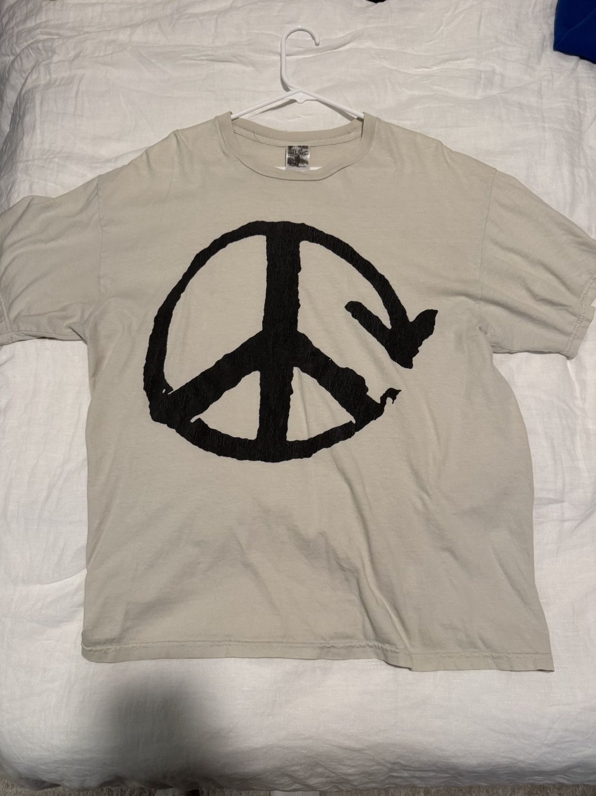 basketcase gallery Basketcase Gallery Peace/Superstar Tee Size US L / EU 52-54 / 3 - 1 Thumbnail