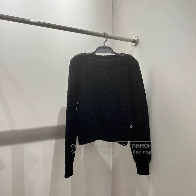 Hermes Hermes One-shoulder slogan button long-sleeved sweater Size XS / US 0-2 / IT 36-38 - 1 Thumbnail