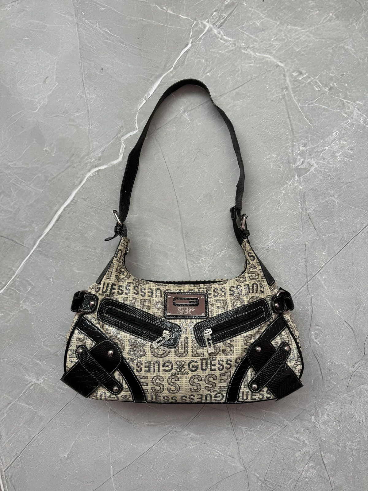 Vintage Y2K Guess Monogram Crossbody Shoulder Baguette Bag in Beige, Women's