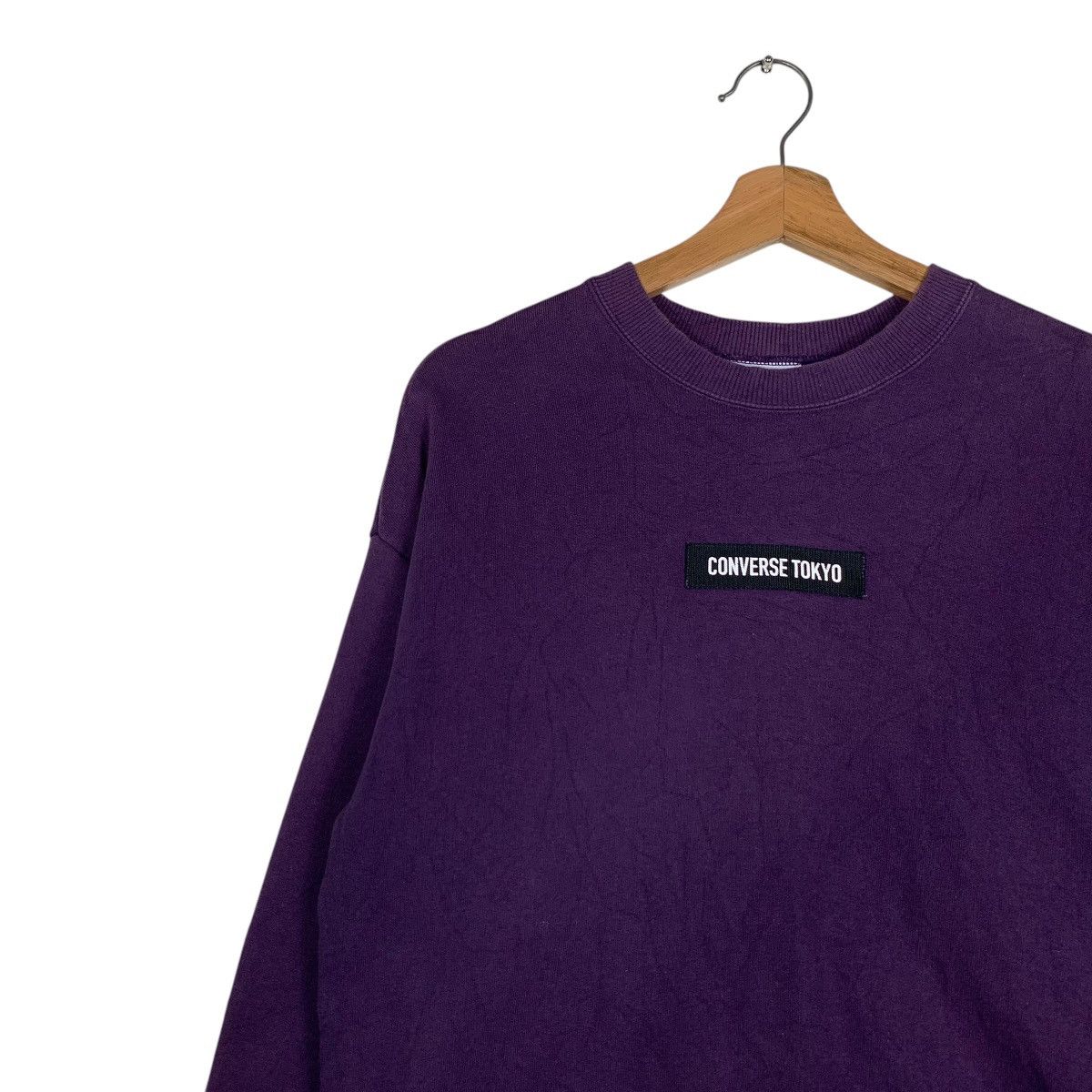 Converse CONVERSE TOKYO Center Logo Purple Sweatshirt #1469-C66 Size US M / EU 48-50 / 2 - 6 Thumbnail