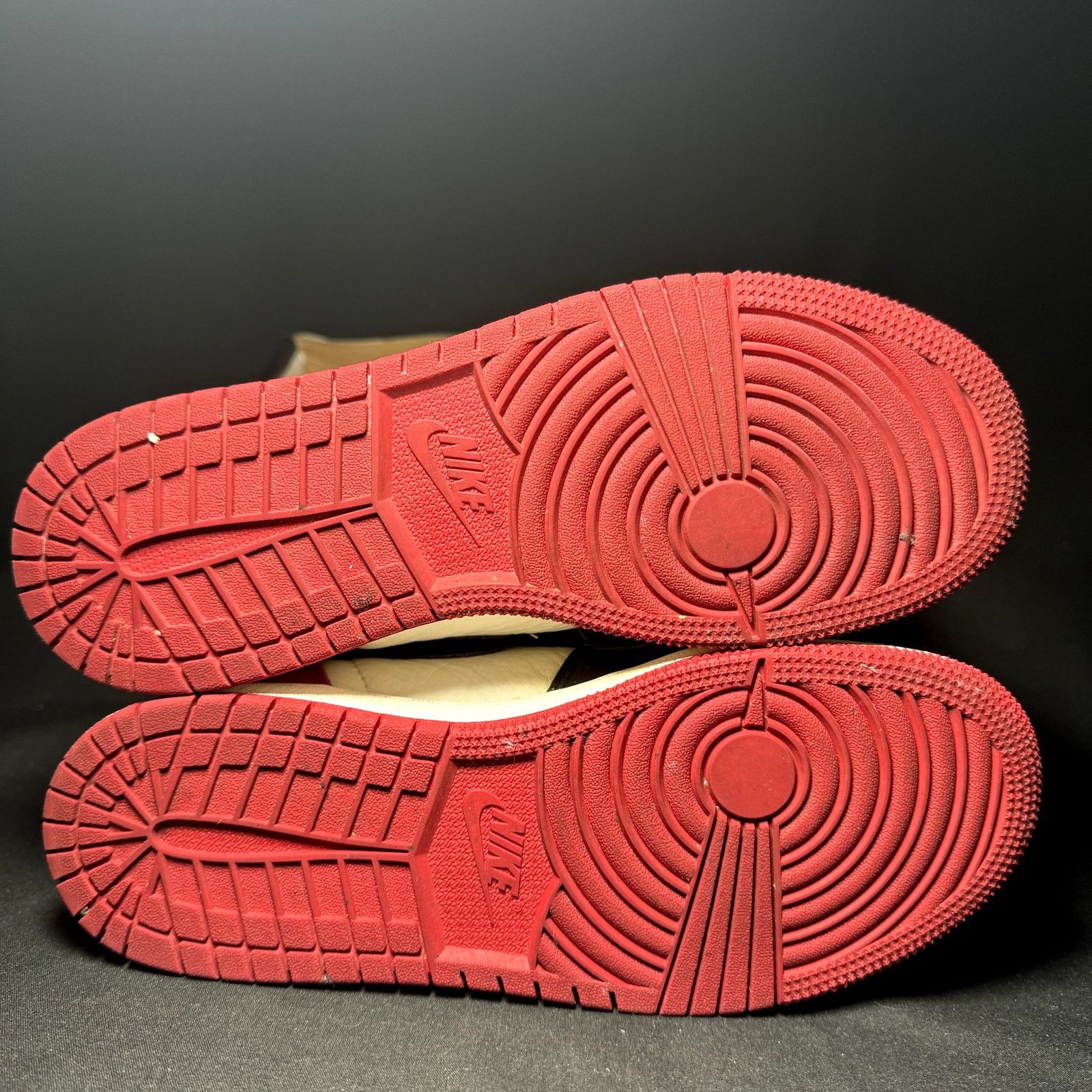 Jordan Brand × Nike Size 6 - Nike Air Jordan 1 OG BG Bred Toe 2018 Men's Shoes Size US 6 / EU 39 - 6 Thumbnail