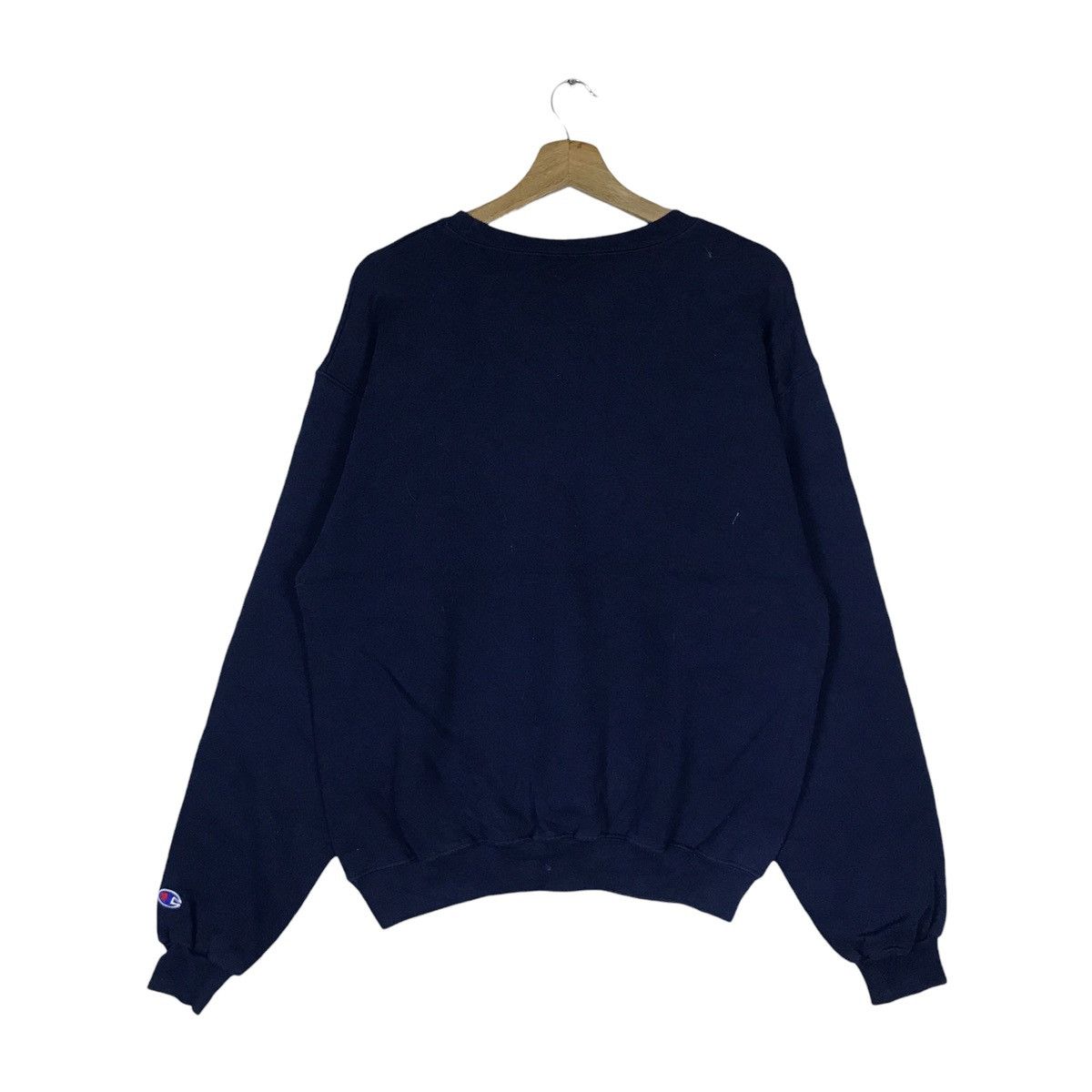 Champion Vintage Champion Pullover Jumper Sweatshirt Size US M / EU 48-50 / 2 - 4 Thumbnail