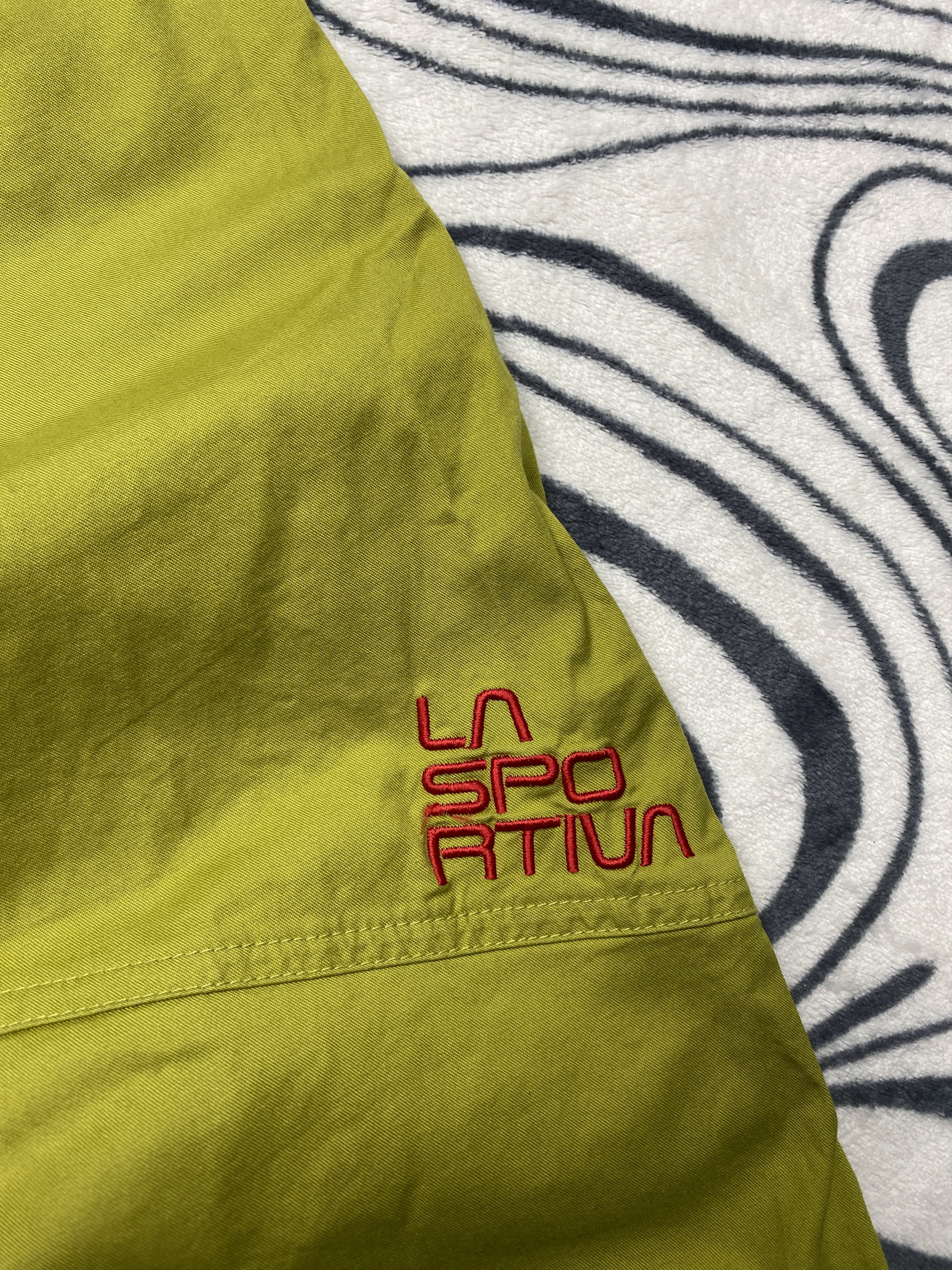 La Sportiva La Sportiva Mens Outdoor Pants Size US 32 / EU 48 - 12 Thumbnail