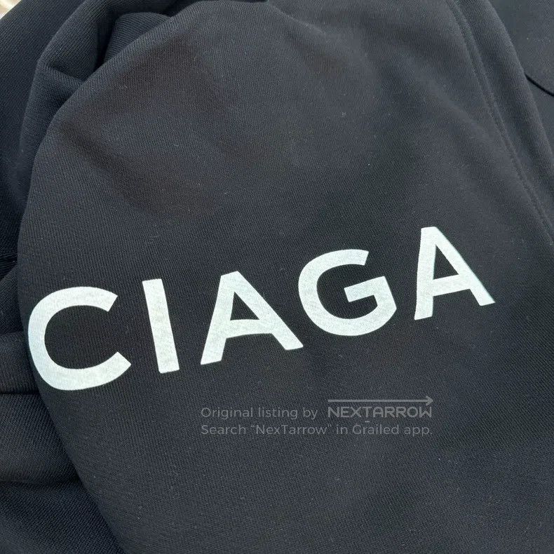 Balenciaga Balenciaga Hood with logo sweatshirt Size US S / EU 44-46 / 1 - 3 Thumbnail