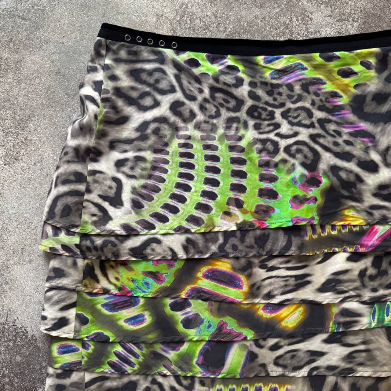 Hysteric Glamour × Japanese Brand Marc Cain Leopard Printed Pleated Skirt Size 32" / US 10 / IT 46 - 10 Thumbnail