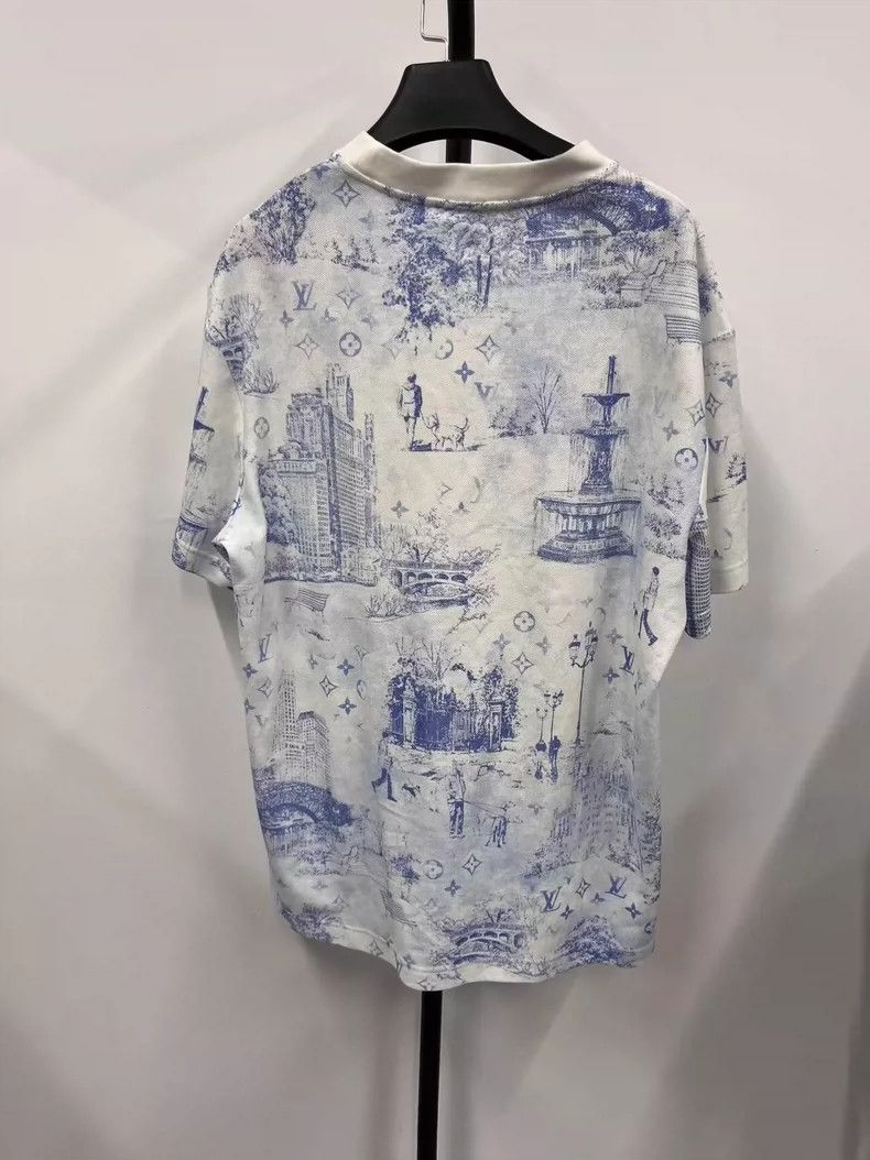 Louis Vuitton Louis Vuitton Cotton printed short sleeve T-shirt Size US L / EU 52-54 / 3 - 2 Thumbnail