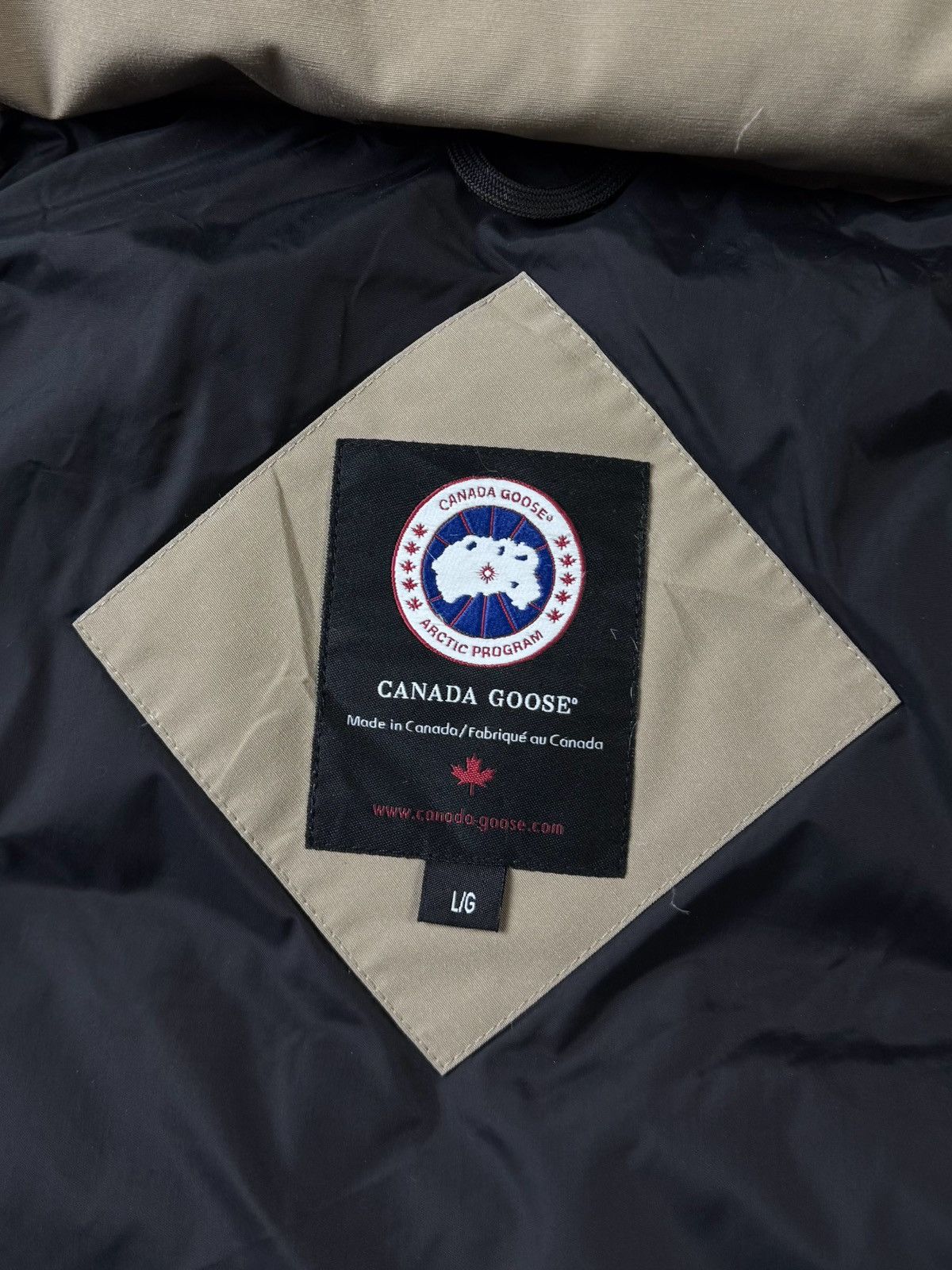 Canada Goose Canada Goose Solaris Parka Size L / US 10 / IT 46 - 9 Thumbnail
