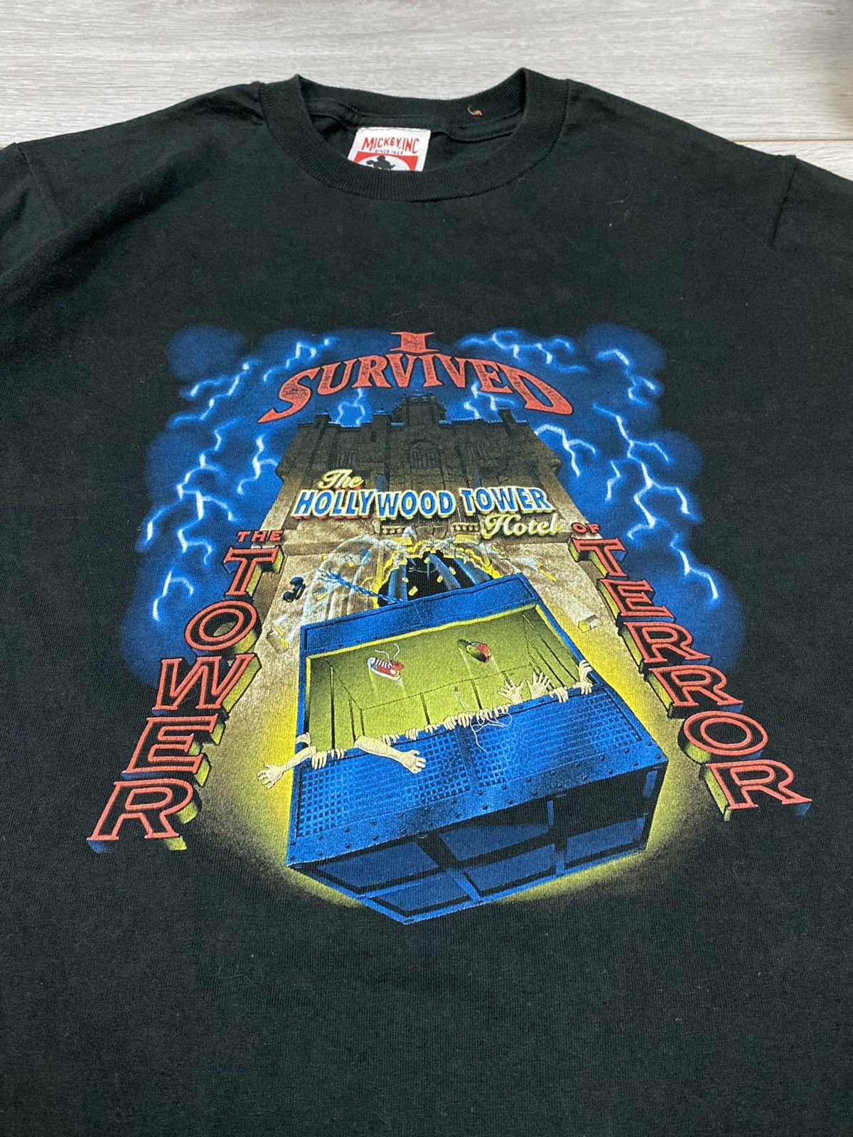 Disney Vintage 90’s USA Hollywood Tower of Terror Tee Size US S / EU 44-46 / 1 - 4 Thumbnail