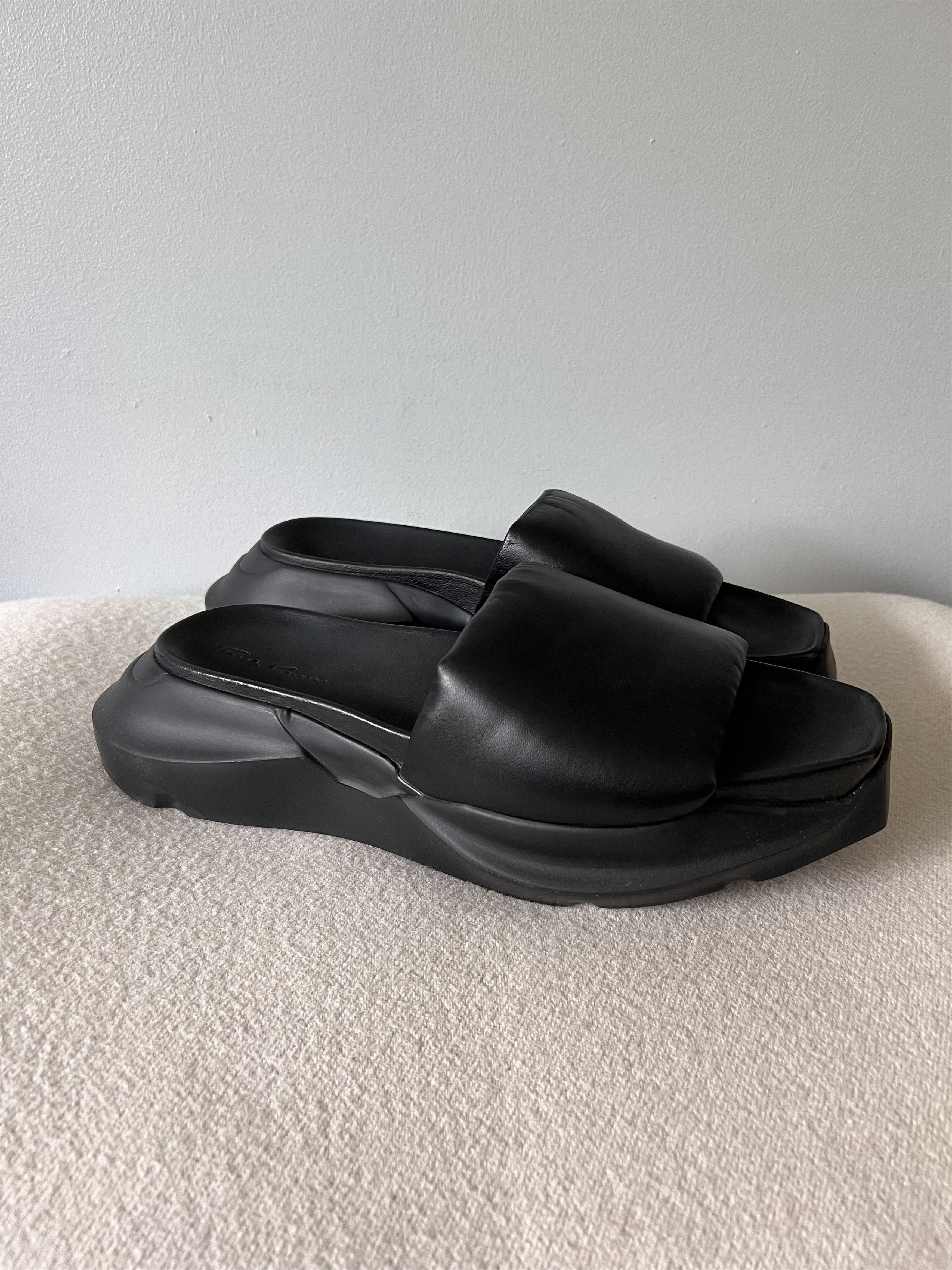 image of Rick Owens Geth Puffer Slides In Black, Men's (Size 11)