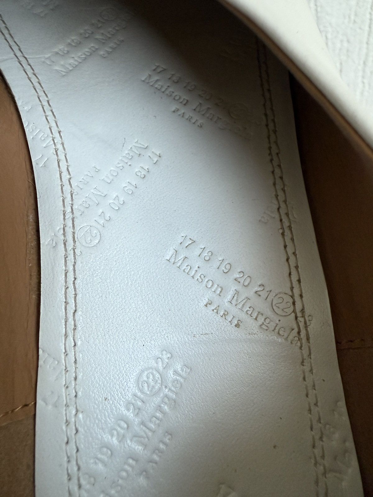 Maison Margiela tabi babouche slip on Size US 7 / IT 37 - 11 Thumbnail