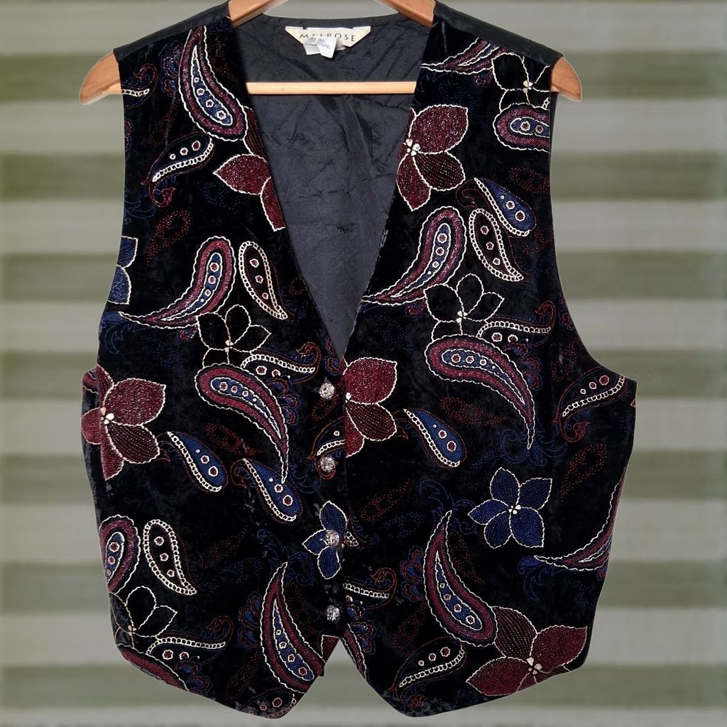 Velvet VINTAGE Melrose Vest Women's Velvet Floral Paisley Boho 1990s Large L Sleeveless Button V-Neck Black Size L / US 10 / IT 46 - 1 Thumbnail