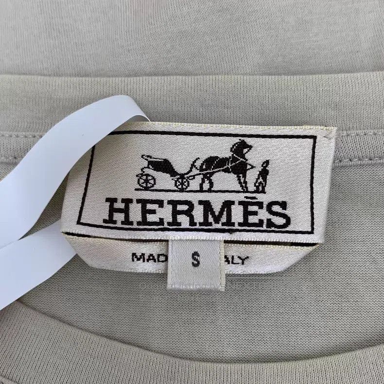 Other Hermes Grey horsehoe buckle embroidered cotton round neck Size S / US 4 / IT 40 - 6 Thumbnail