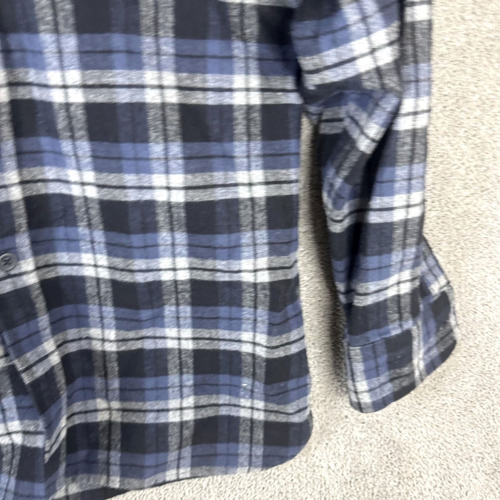 Vintage L.L. Bean Shirt Mens Small Blue Plaid Chamois Flannel Button Front Long Sleeve Size US S / EU 44-46 / 1 - 3 Thumbnail
