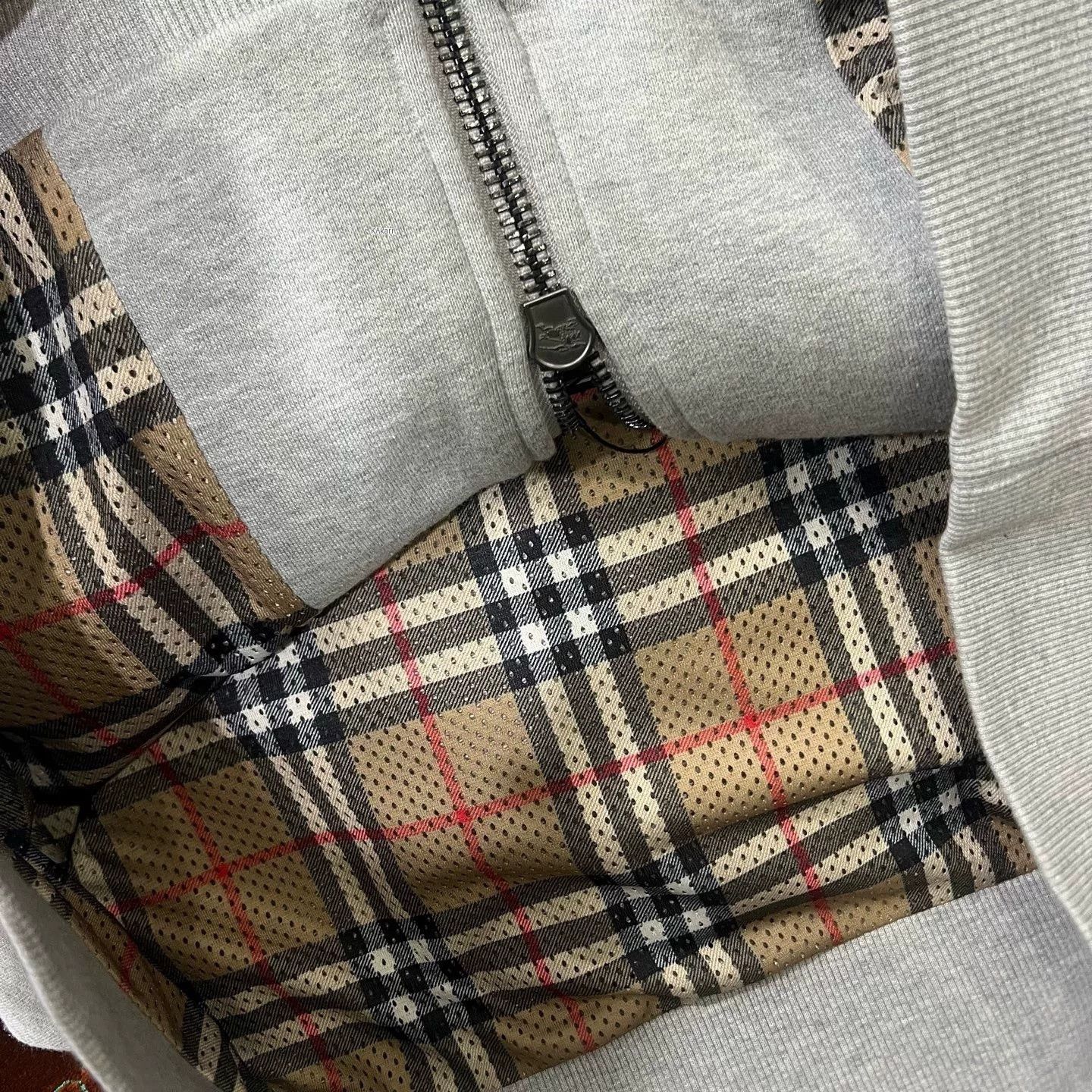 Burberry Burberry Zip Jacket Size L Size US L / EU 52-54 / 3 - 5 Thumbnail