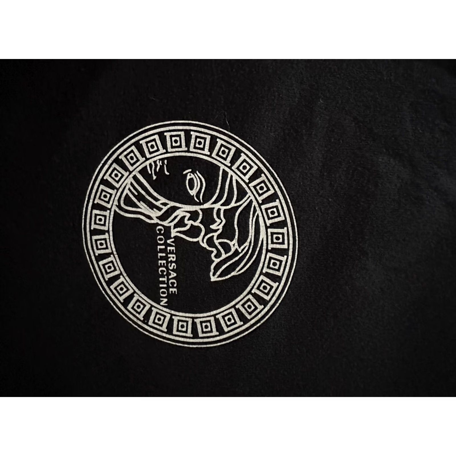 Vintage Versace Collection Shirt Mens M Carbon Graphic Print Tee Crew Neck Short Sleeve Art Designer USA 20.25 chest 27.75 length Size US M / EU 48-50 / 2 - 5 Thumbnail