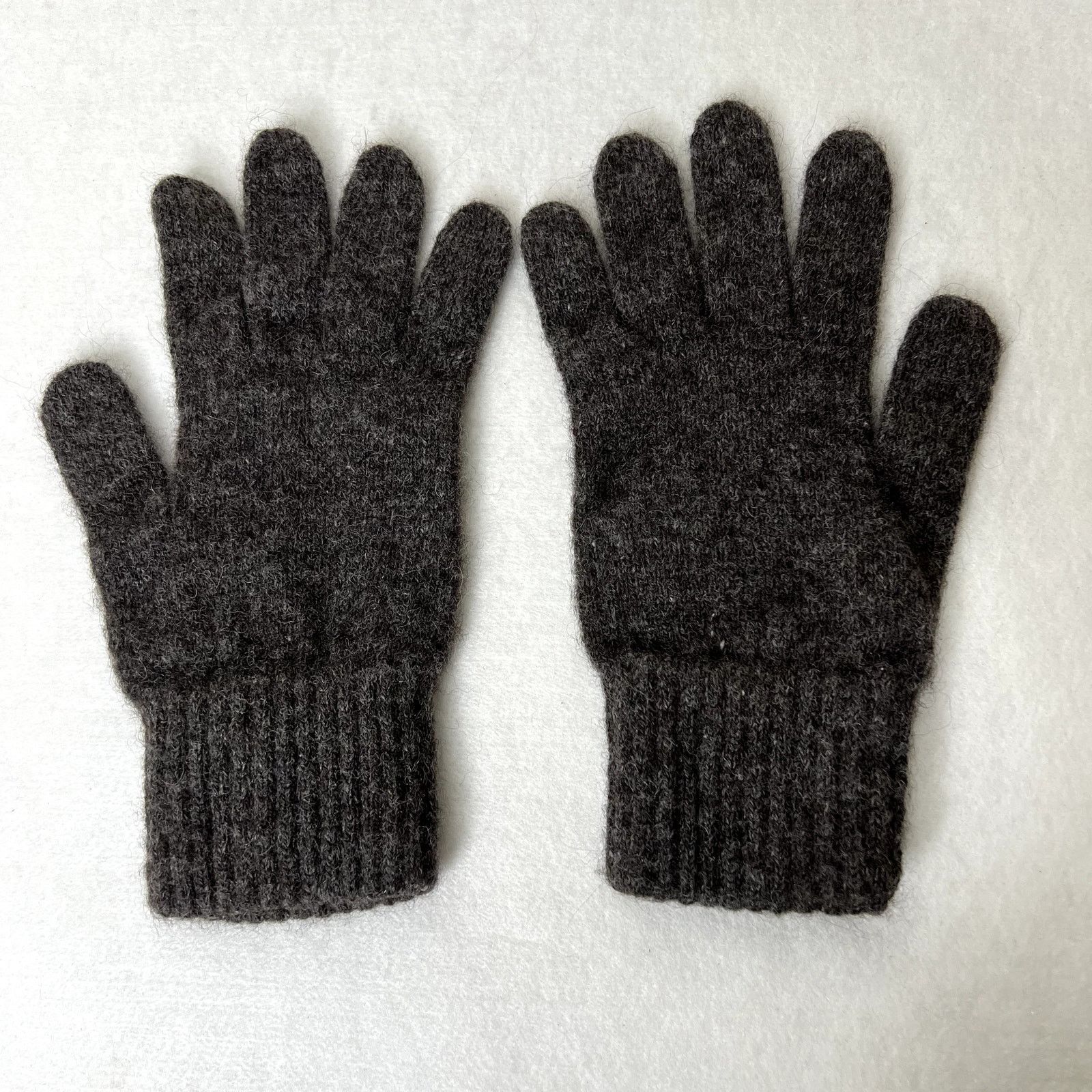 Other Gray Knit Winter Gloves Size ONE SIZE - 2 Thumbnail