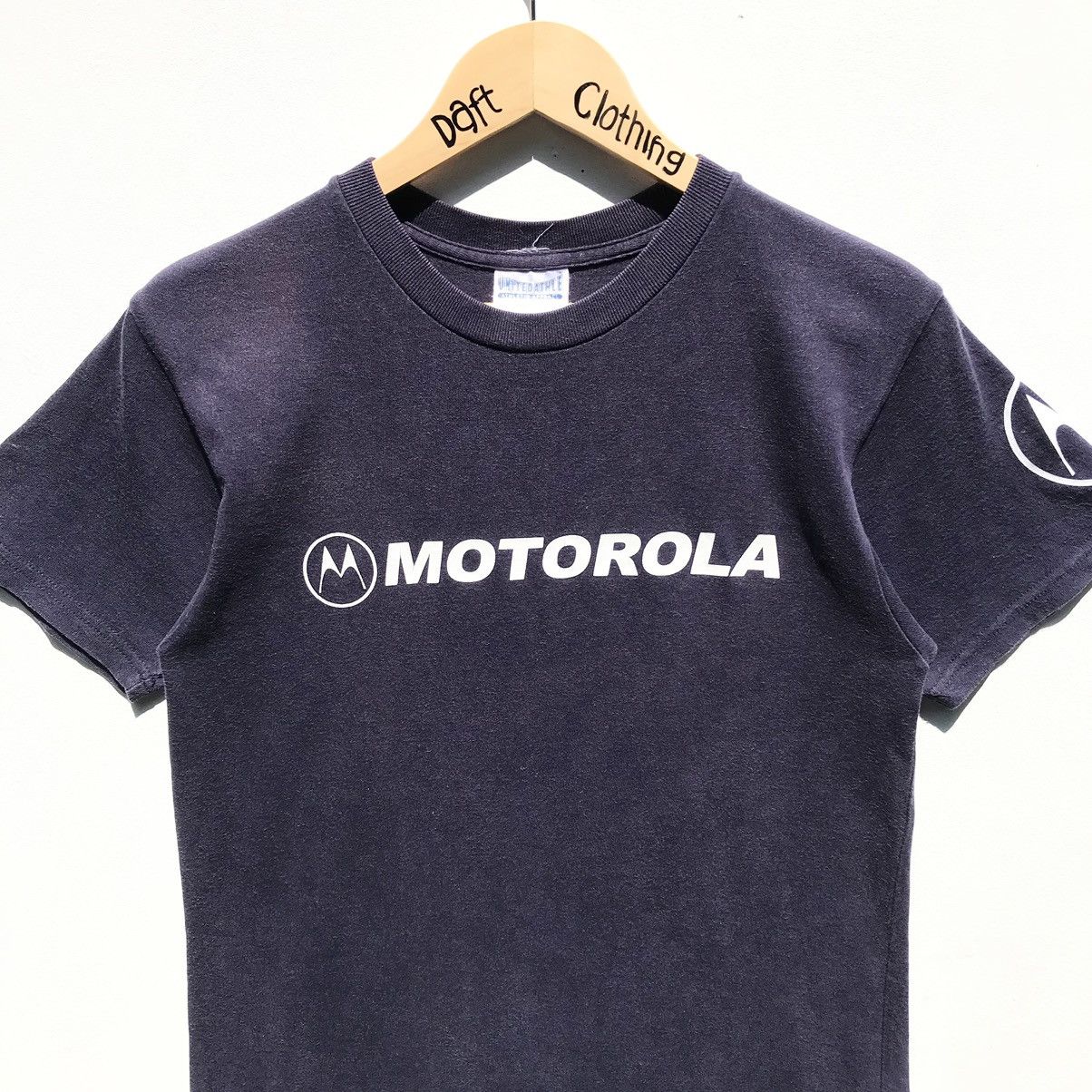 Motorola × Vintage 💥Distressed💥Vintage Motorola Mobile Phone Tee Size US S / EU 44-46 / 1 - 5 Thumbnail
