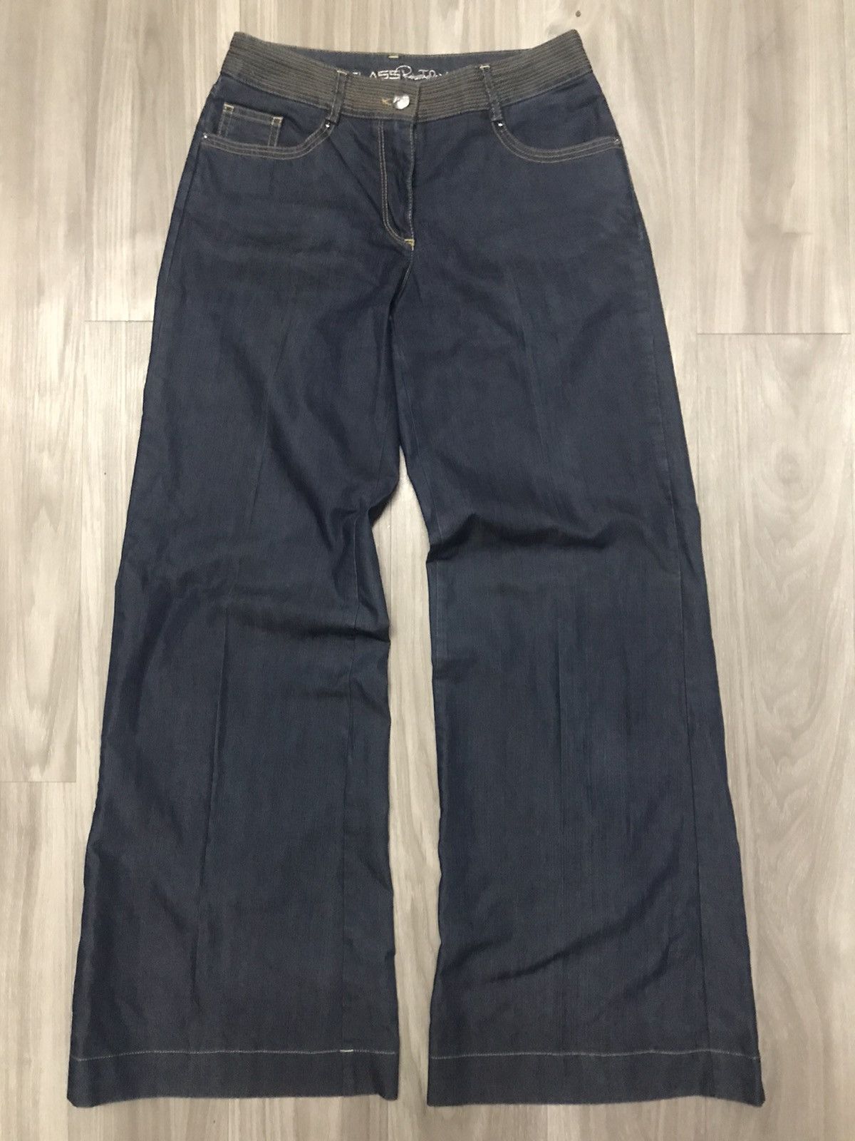 Roberto Cavalli CLASS ROBERTO CAVALLI - Flare High Rise Jeans Size 27" / US 4 / IT 40 - 1 Thumbnail