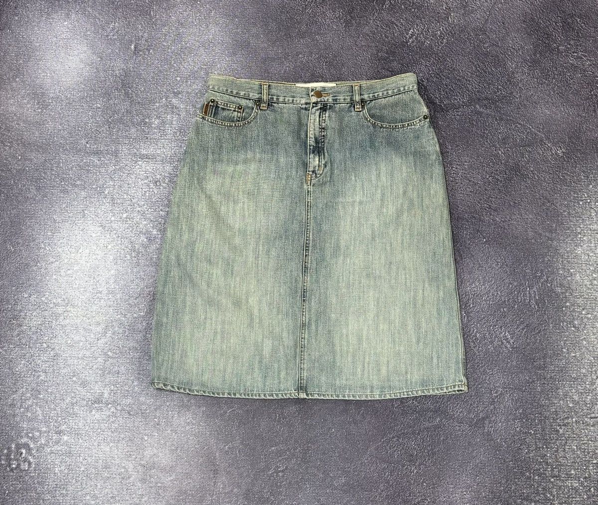 Moschino Vintage Moschino Women’s Y2K Hype Luxury Denim Skirt Size 32" / US 10 / IT 46 - 2 Thumbnail