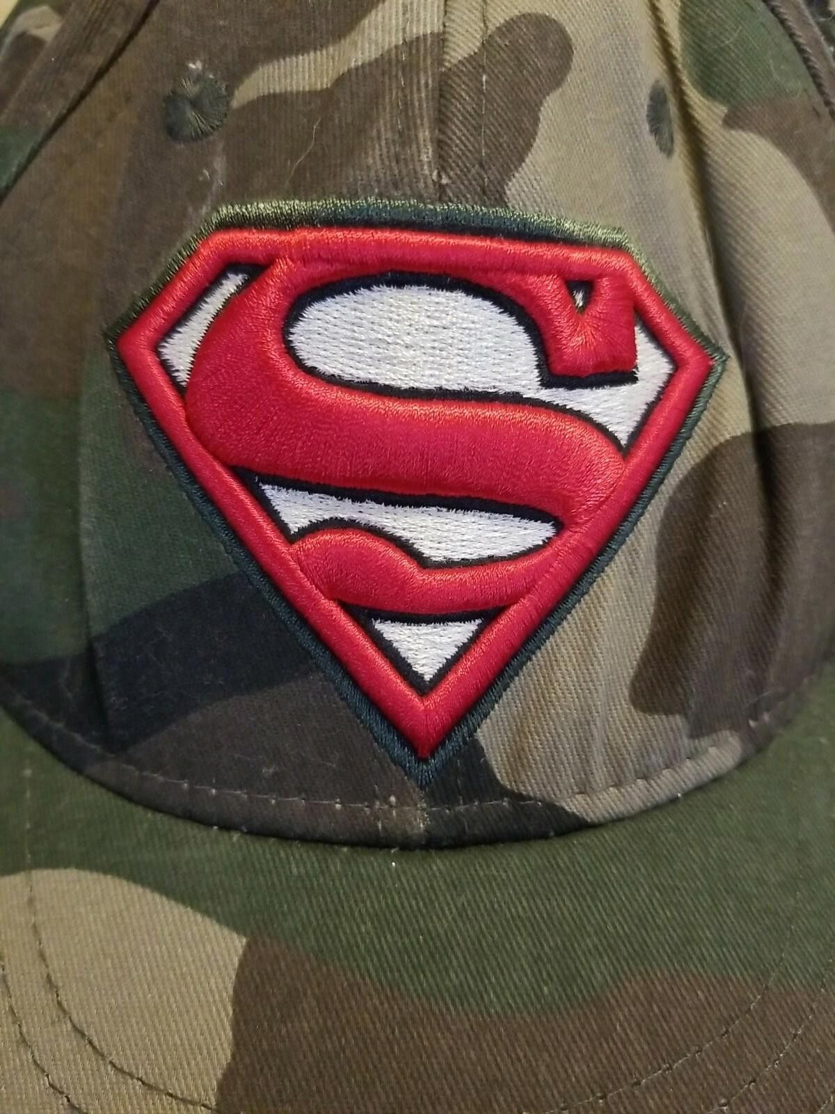 DC Comics Superman Hat Green Camo Camouflage Hat Cap DC Comics Size ONE SIZE - 2 Thumbnail