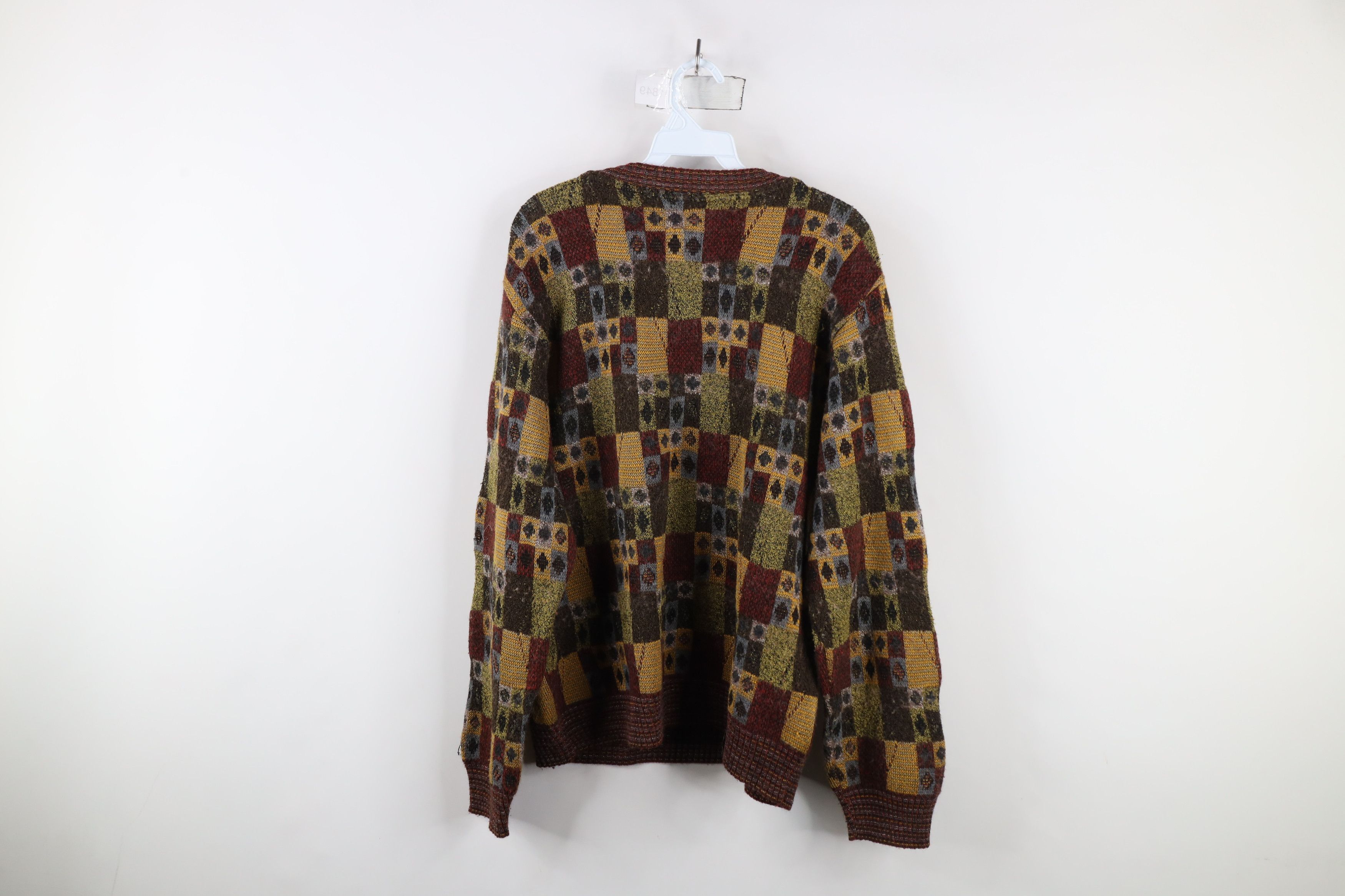 Vintage Vintage 90s Coogi Style Rainbow Checkered Knit Sweater Size US L / EU 52-54 / 3 - 8 Thumbnail