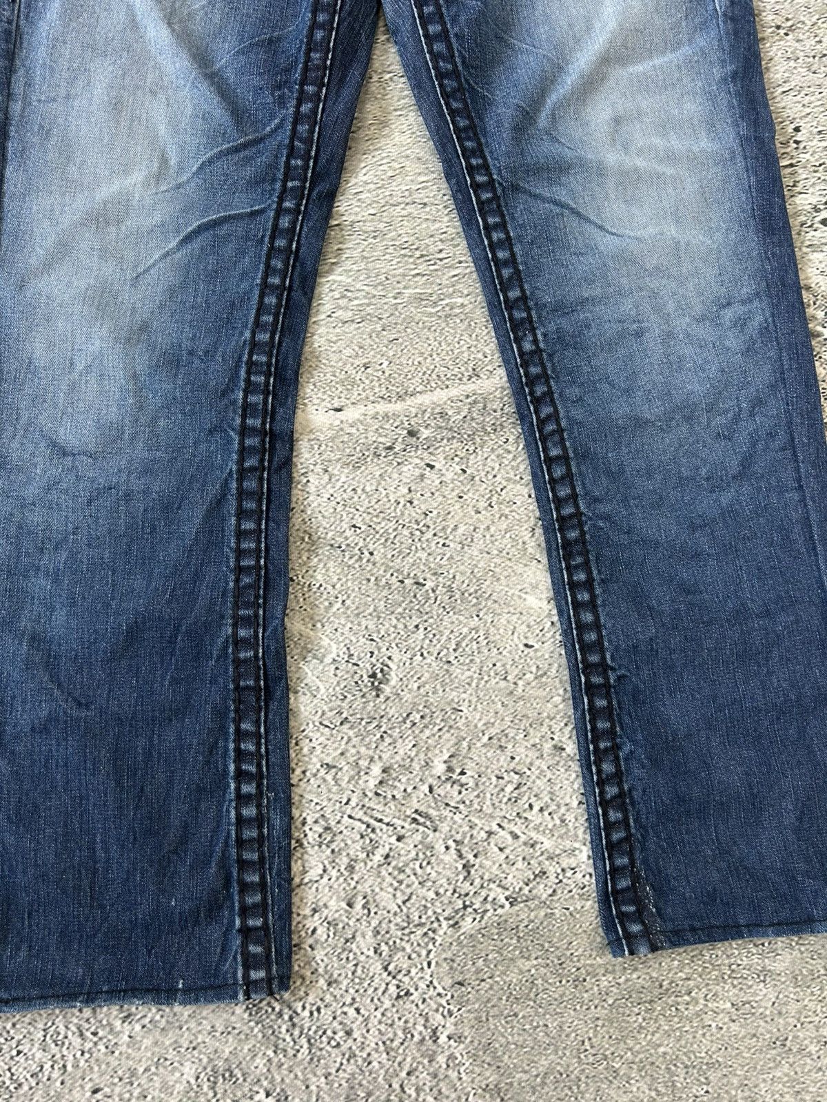 True Religion True Religion blue jeans black thick stitching Y2K Bobby Size US 33 - 7 Thumbnail