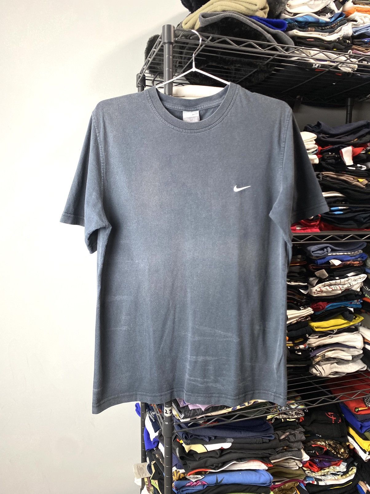 Nike × Vintage 1990’s Vintage Nike T Shirt Faded Distressed Size US M / EU 48-50 / 2 - 1 Thumbnail