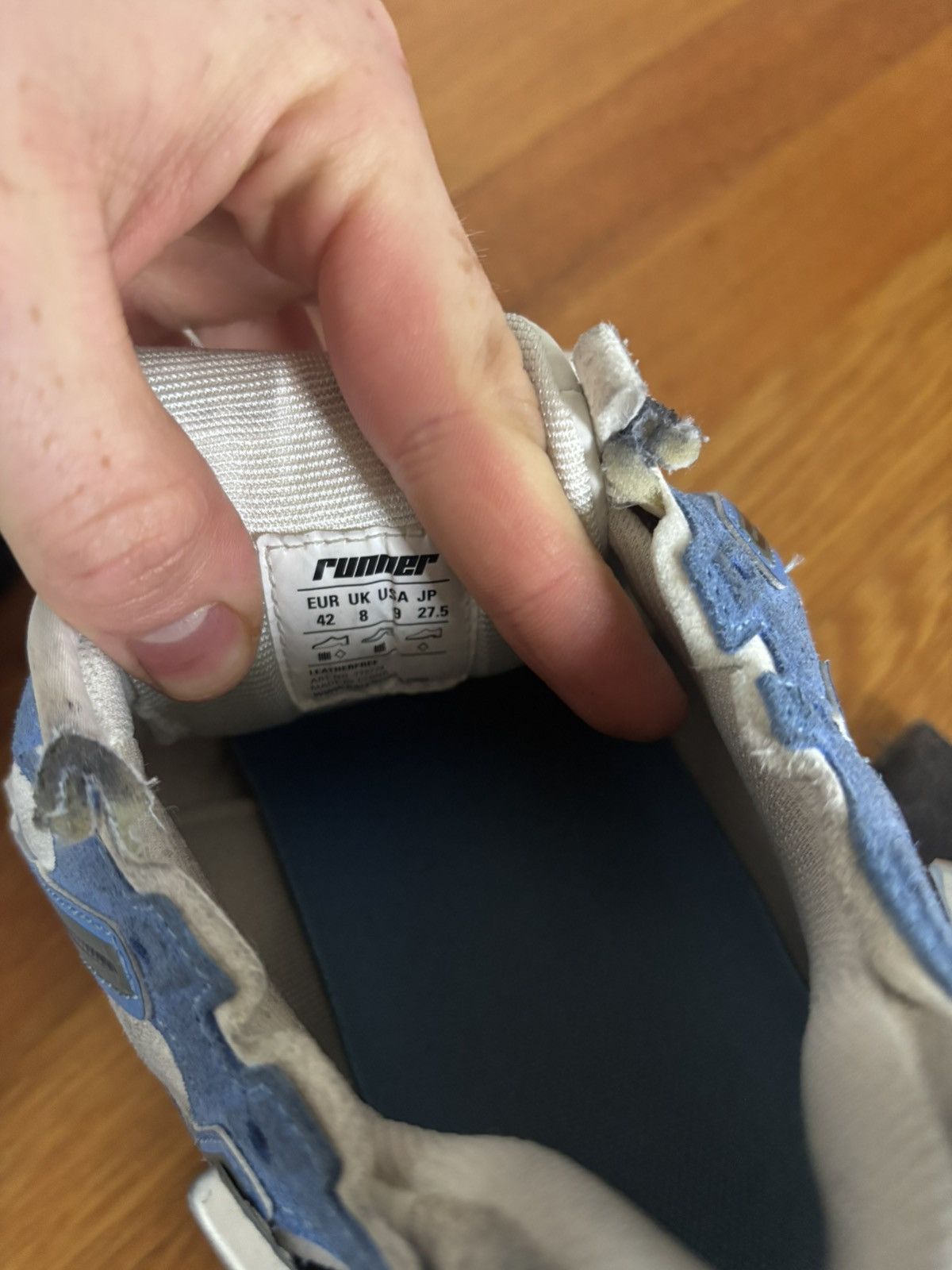 Balenciaga White and Blue Runners Size US 9.5 / EU 42-43 - 7 Thumbnail