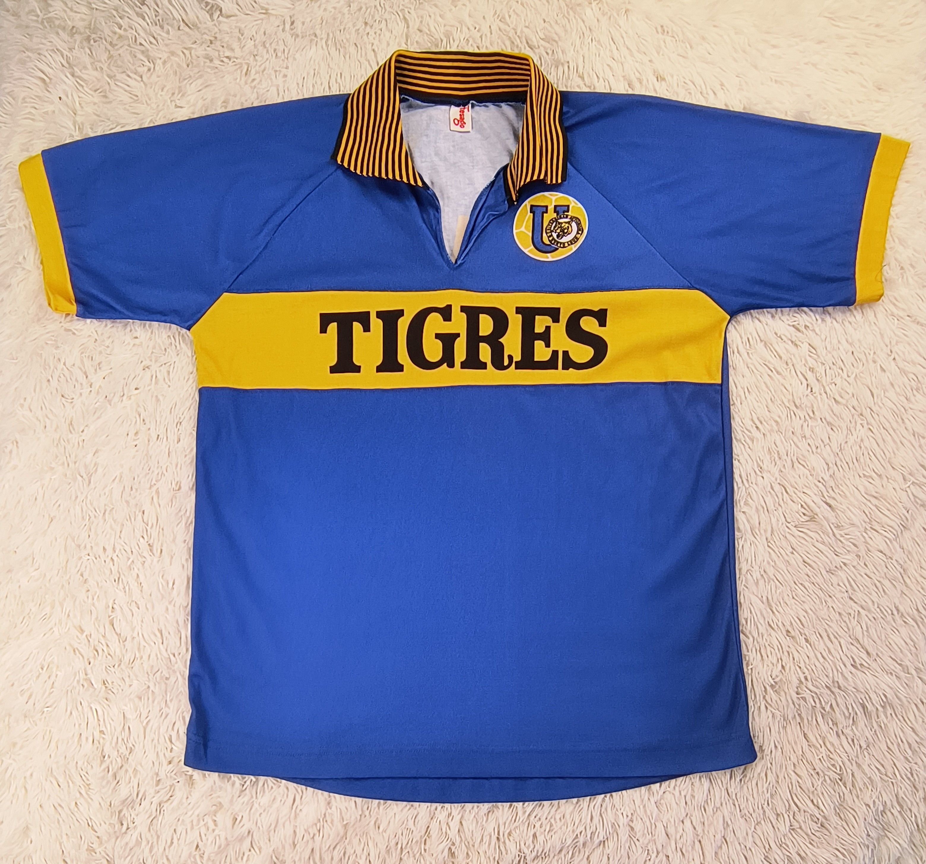 Vintage Vintage Fesago Tigres UANL #7 Barbadillo 1981/82 jersey Size US L / EU 52-54 / 3 - 1 Thumbnail