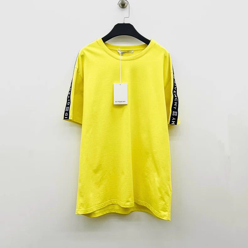 Givenchy Givenchy Side Logo Lemon Yellow Short Sleeve T-Shirt Size US XL / EU 56 / 4 - 1 Thumbnail