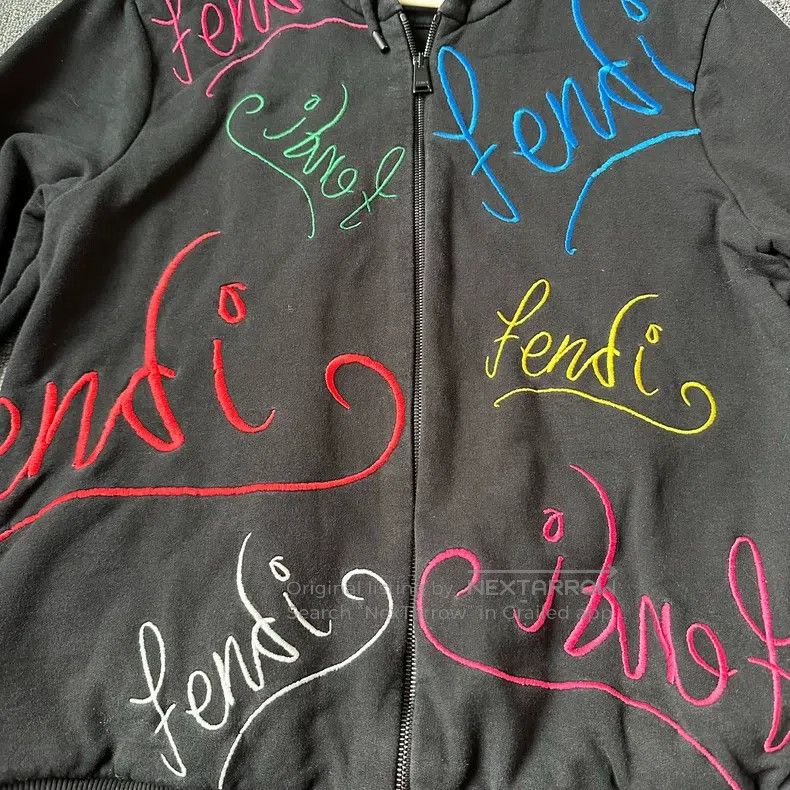 Fendi Fendi Graffiti Heavy Embroidery Zip-Up Hoodie Size US S / EU 44-46 / 1 - 3 Thumbnail