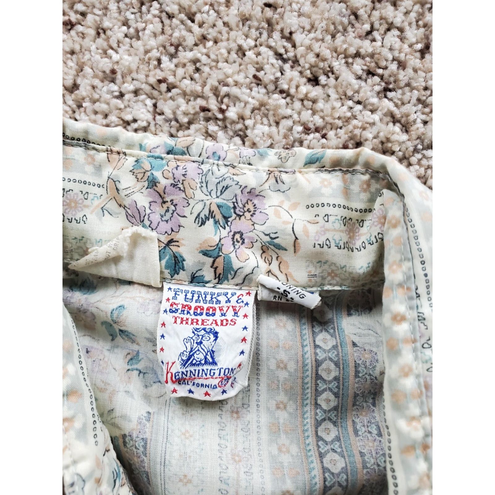Vintage VINTAGE Kennington Shirt Mens Small Floral Stripe Mickey Mouse Long Sleeve 70s Beige Size US S / EU 44-46 / 1 - 4 Thumbnail