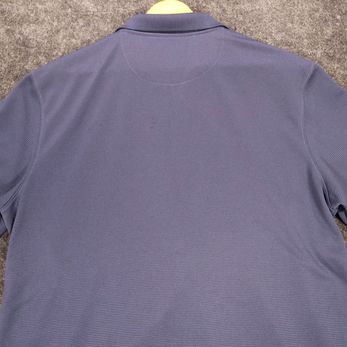 Van Heusen Van Heusen Polo Mens M Blue Excellent Classic Fit Short Sleeve Textured Size US M / EU 48-50 / 2 - 4 Thumbnail