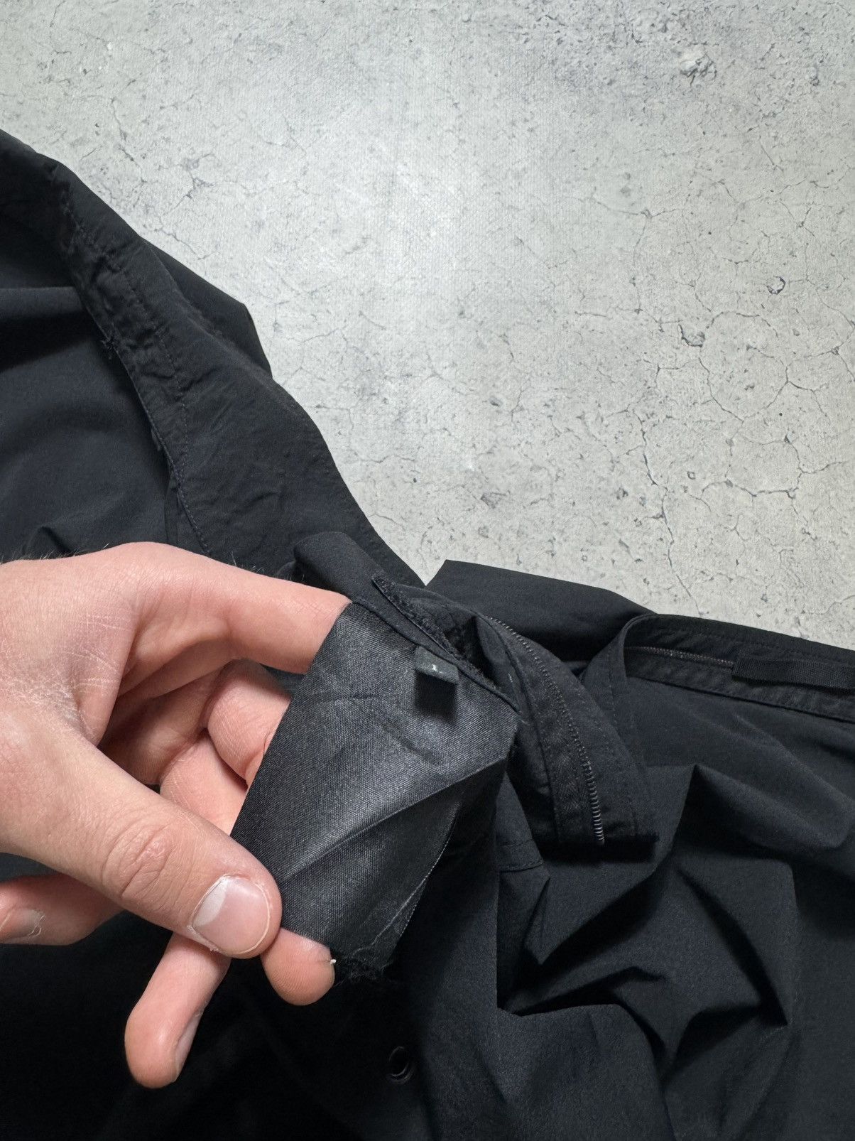 Prada Prada Milano Black Overshot Jacket Vintage Size L Nylon Size US L / EU 52-54 / 3 - 11 Thumbnail