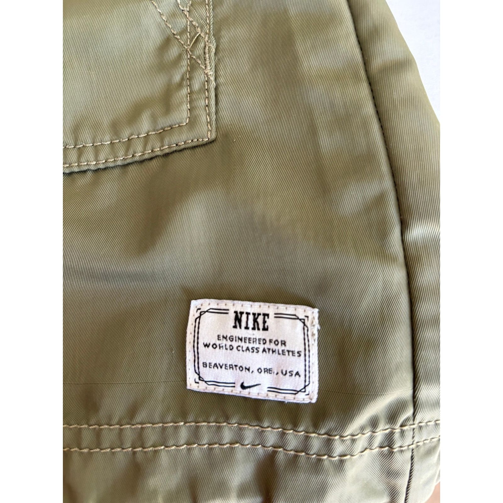 Nike Women’s Nike Size Small Green Hooded Jacket FLAW Size S / US 4 / IT 40 - 11 Thumbnail