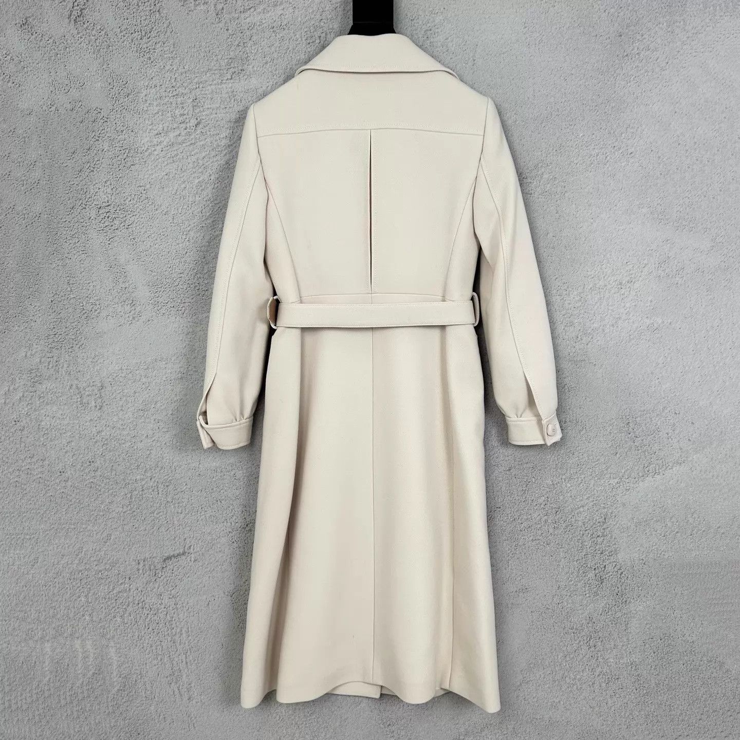 Gucci Gucci Double G Belted Ivory Coat Women's Size 40 Size S / US 4 / IT 40 - 2 Thumbnail