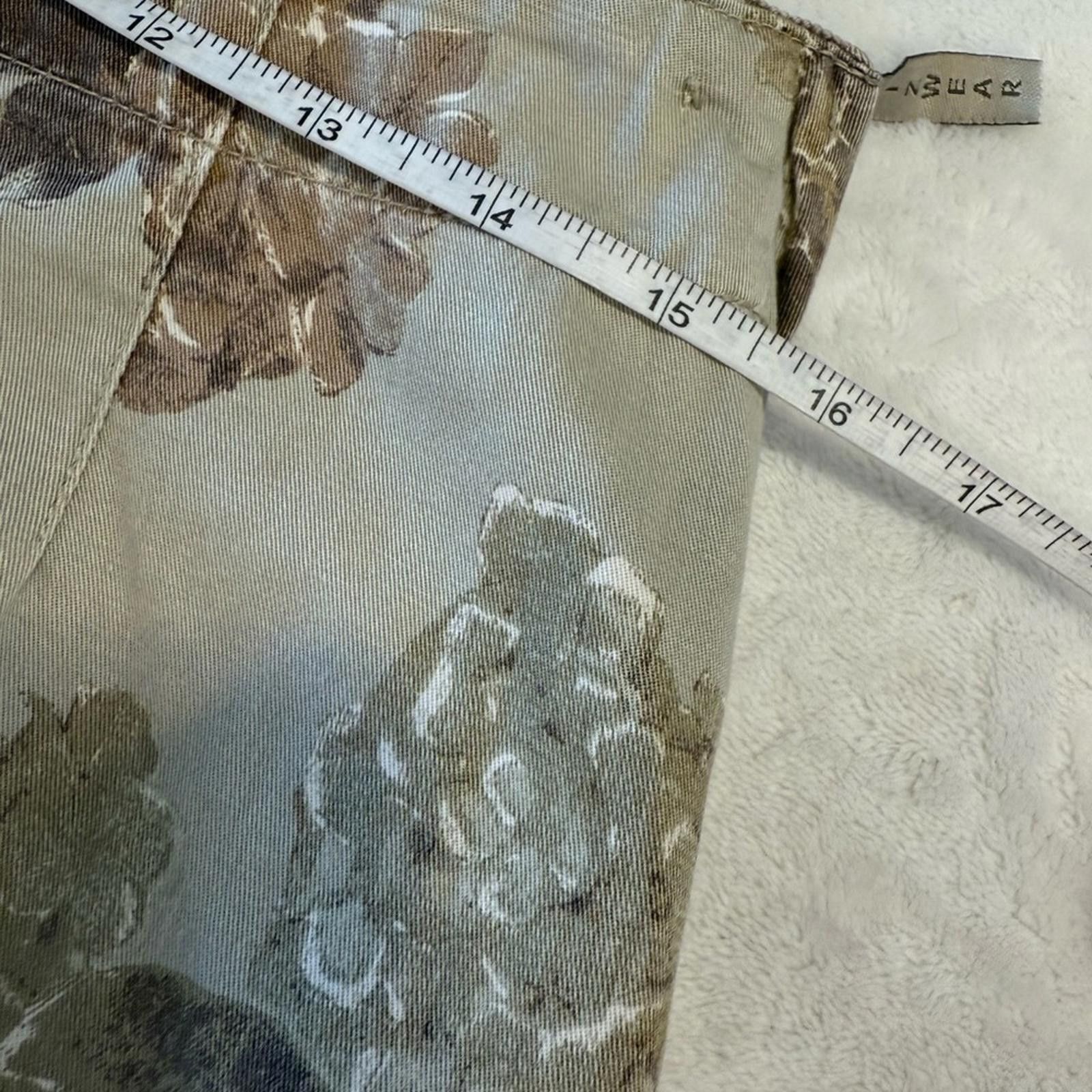 Other Liz Claiborne floral skirt neutral tan brown cream 8P Size 30" / US 8 / IT 44 - 7 Thumbnail
