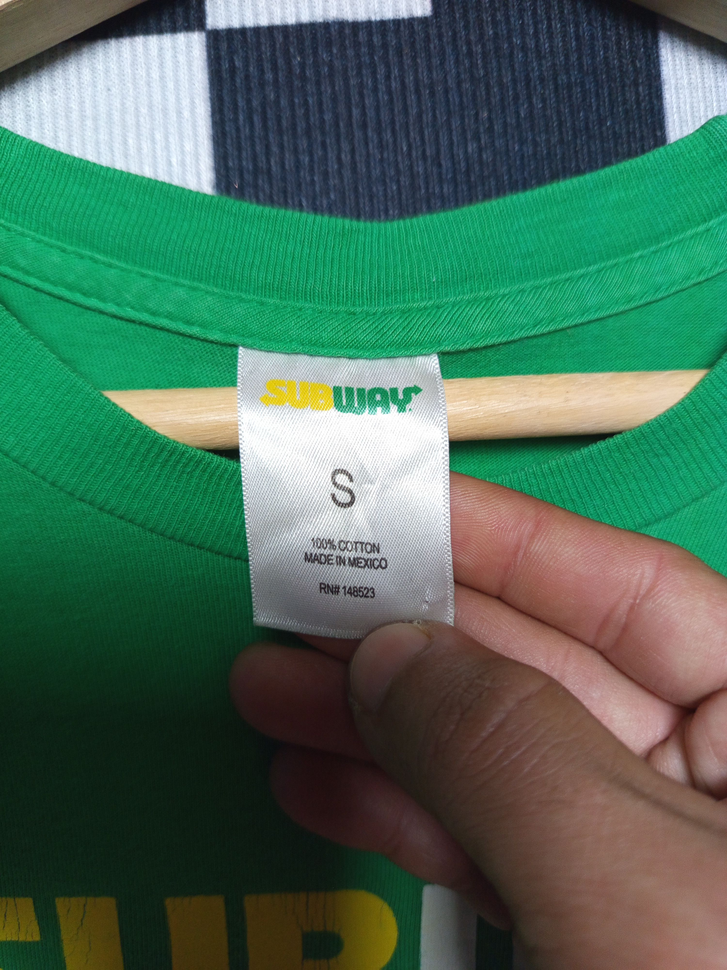 Vintage Vintage Subway Spellout T-Shirt Size US S / EU 44-46 / 1 - 5 Thumbnail