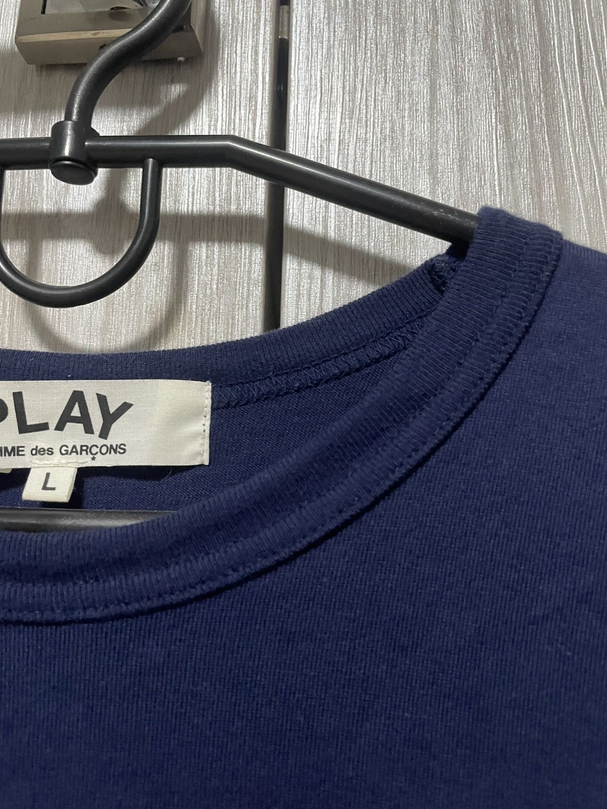 Comme des Garcons × Comme des Garcons PLAY PLAY Comme Des Garçons Tee Small Gold Heart T-Shirt Size US M / EU 48-50 / 2 - 6 Thumbnail