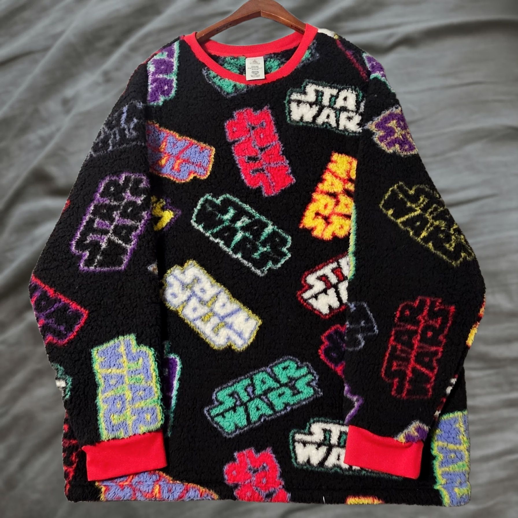 Star Wars Star Wars Disney Sherpa Pullover Sweatshirt Cosplay Size XXL Red Trim Unisex Size US XXL / EU 58 / 5 - 1 Thumbnail