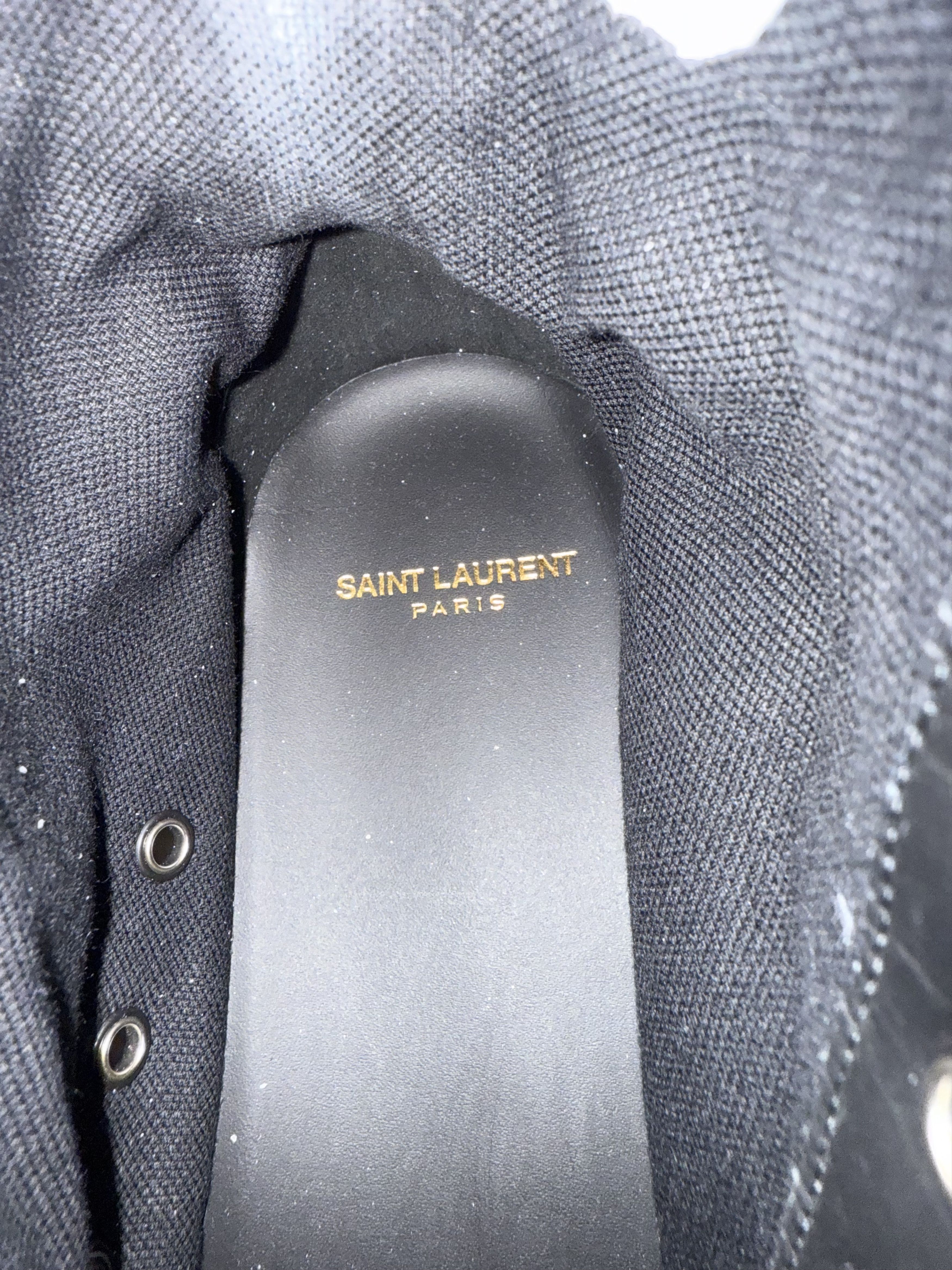 Saint Laurent Paris Saint Laurent Malibu Sneakers Size US 10 / EU 43 - 15 Thumbnail