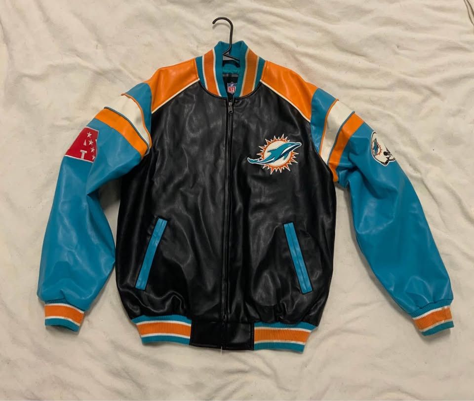 NFL Miami Dolphins Leather Jacket Men Black Bomber Varsity NFL Size US L / EU 52-54 / 3 - 2 Thumbnail