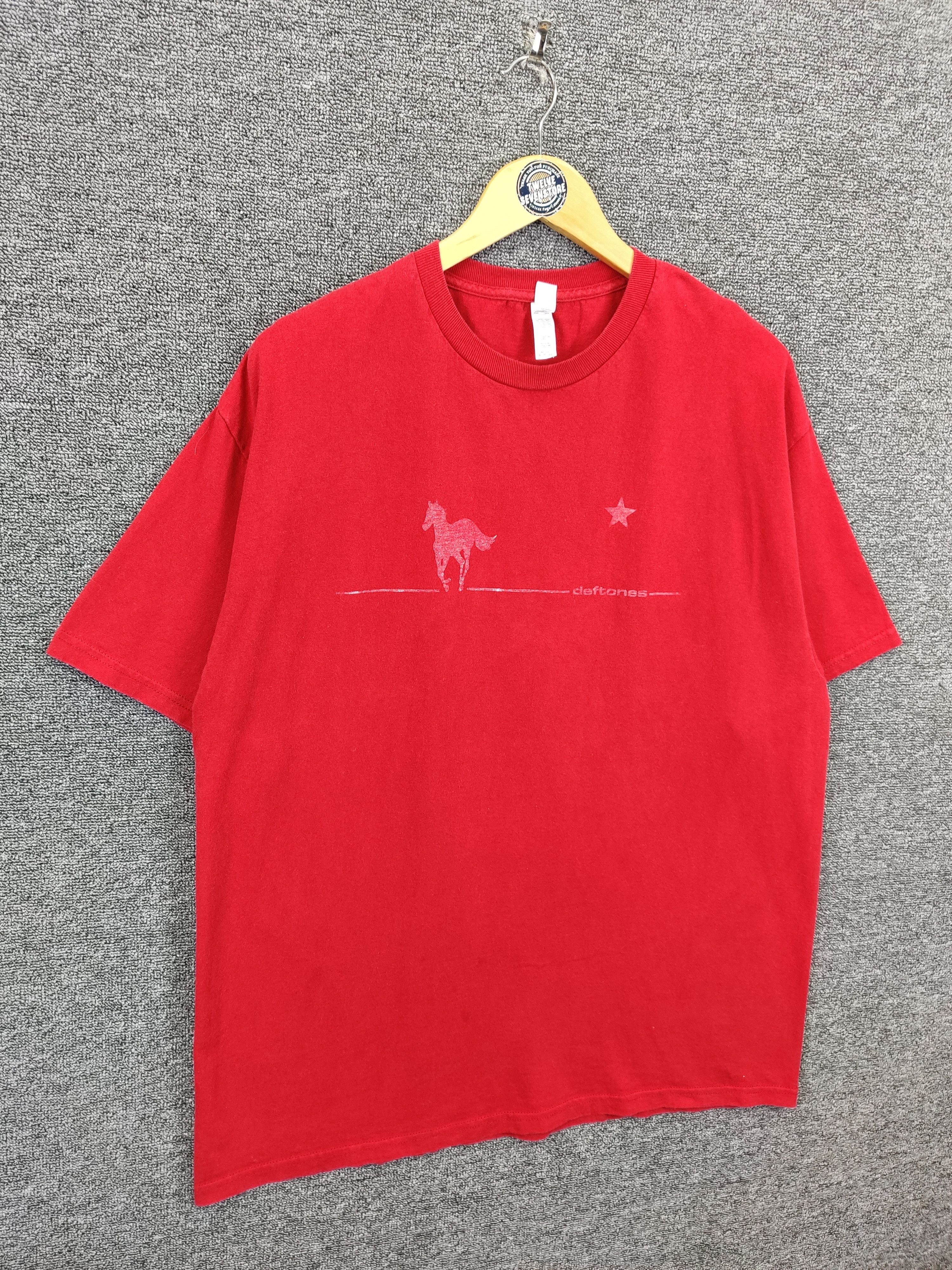 Band Tees Deftones White Pony Band Tee Tshirt Size US XL / EU 56 / 4 - 5 Thumbnail