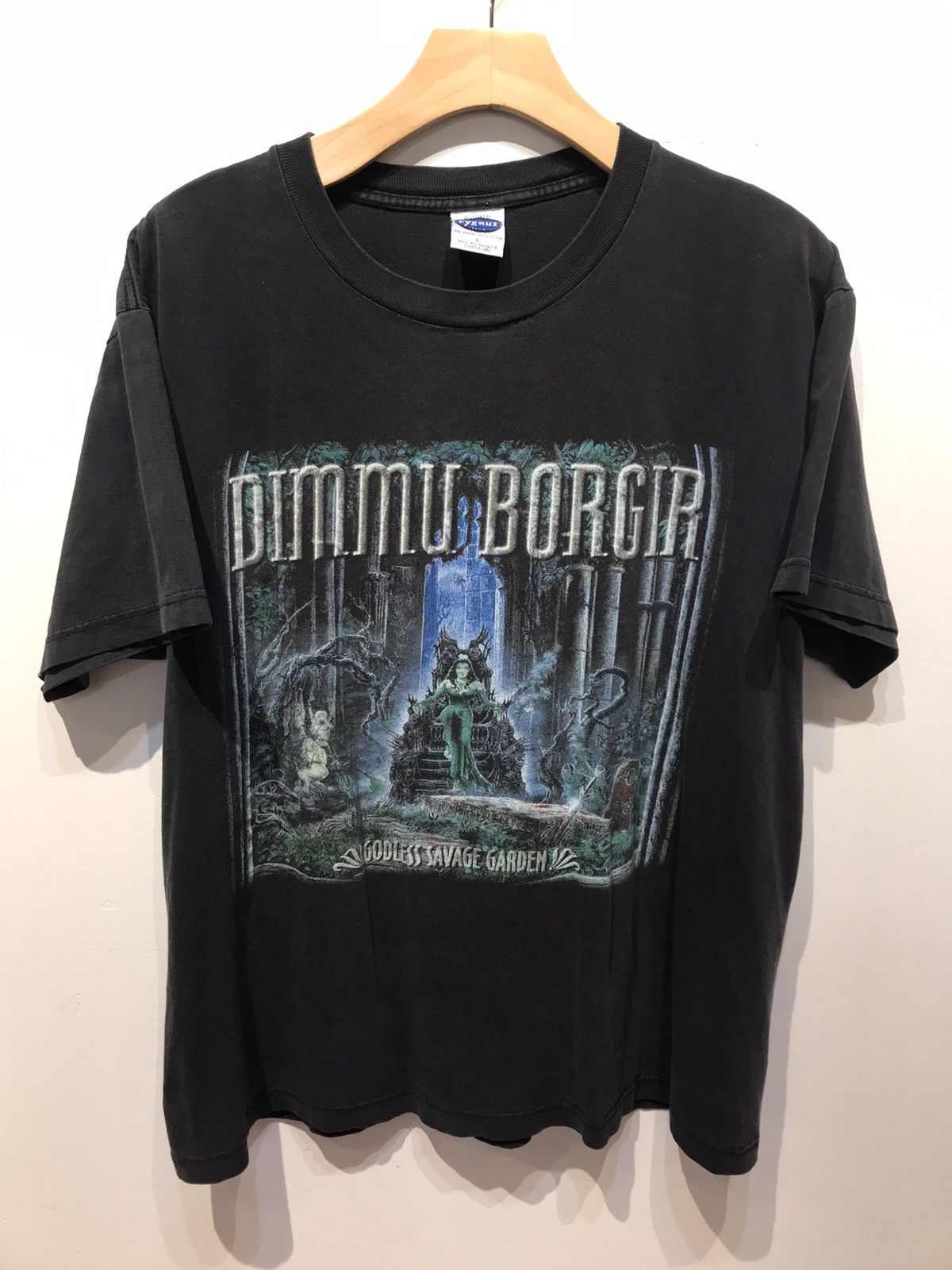 Band Tees 1999 vintage Dimmu borgir godless savage garden metal band Size US L / EU 52-54 / 3 - 1 Thumbnail