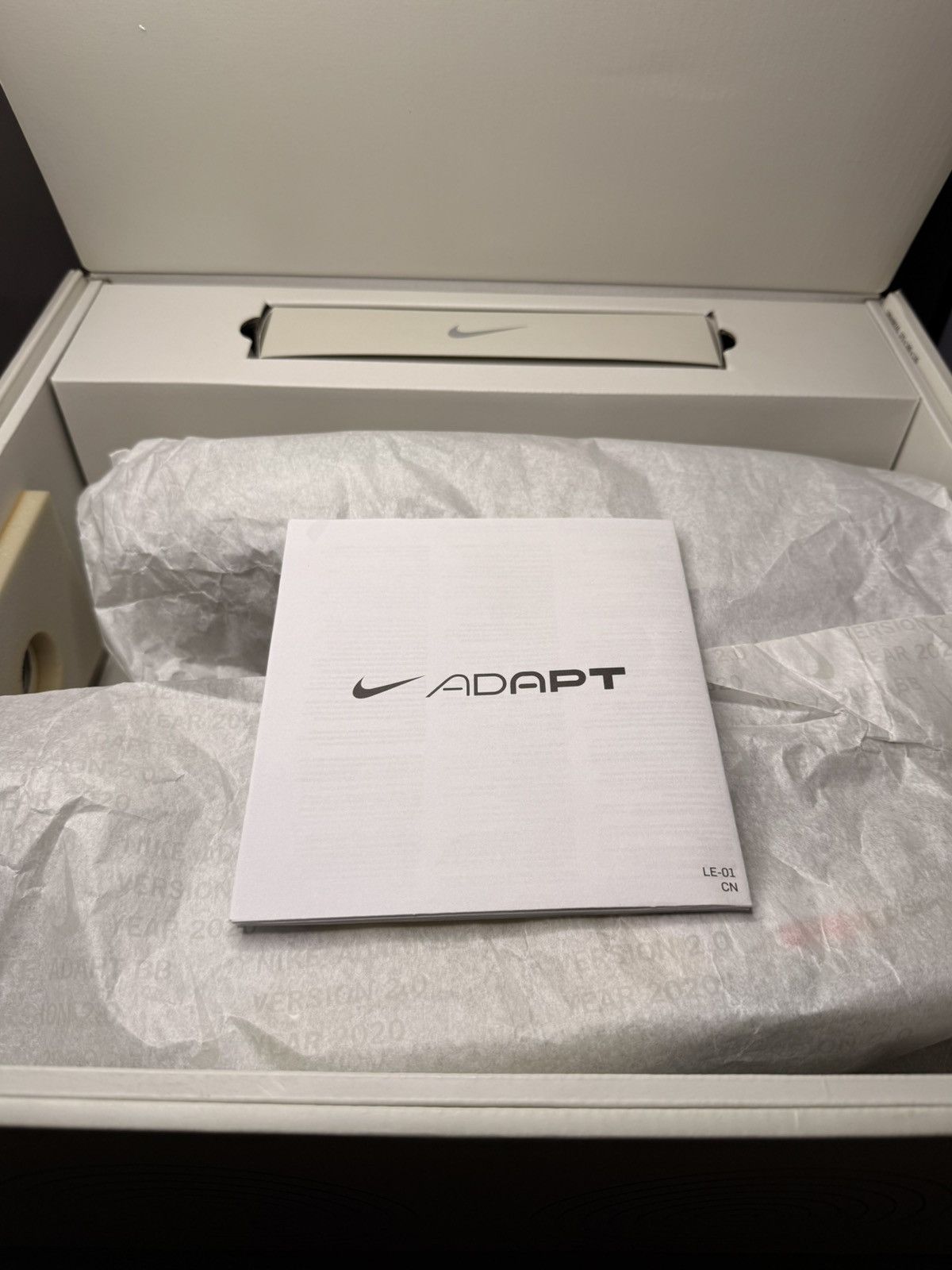 Nike Nike Adapt BB 2.0 Mag (US Charger) Size US 12 / EU 45 - 13 Thumbnail