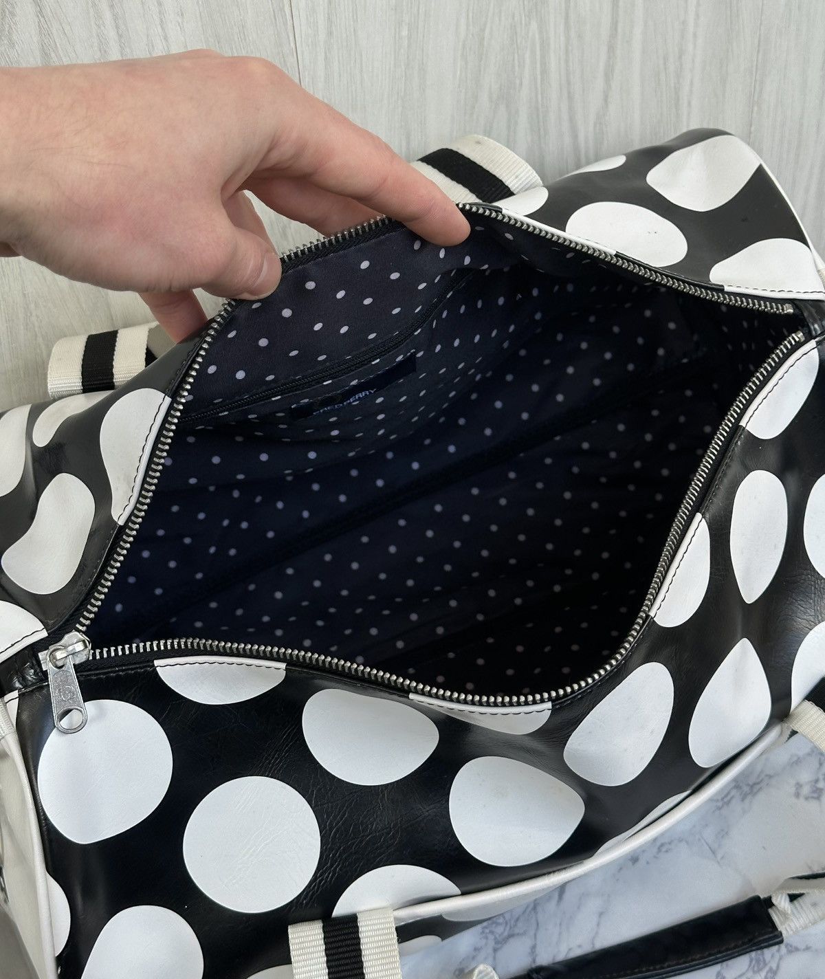 Fred Perry Fred Perry Duffle Bag Polka Dot Gym Travel Shoulder Bag Size ONE SIZE - 25 Thumbnail