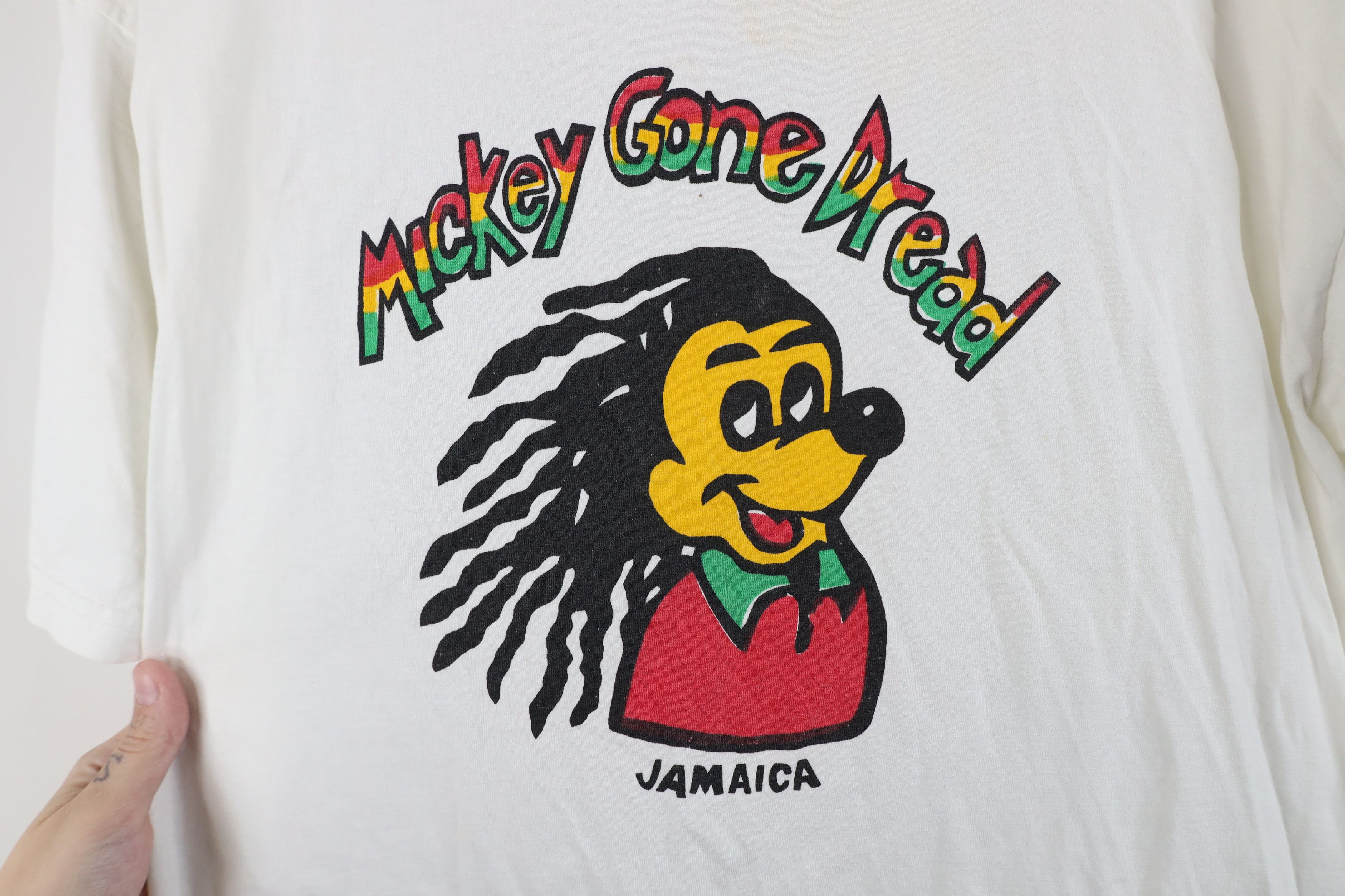 Vintage Vintage 90s Streetwear Mickey Mouse Gone Jamaica T-Shirt Size US L / EU 52-54 / 3 - 4 Thumbnail